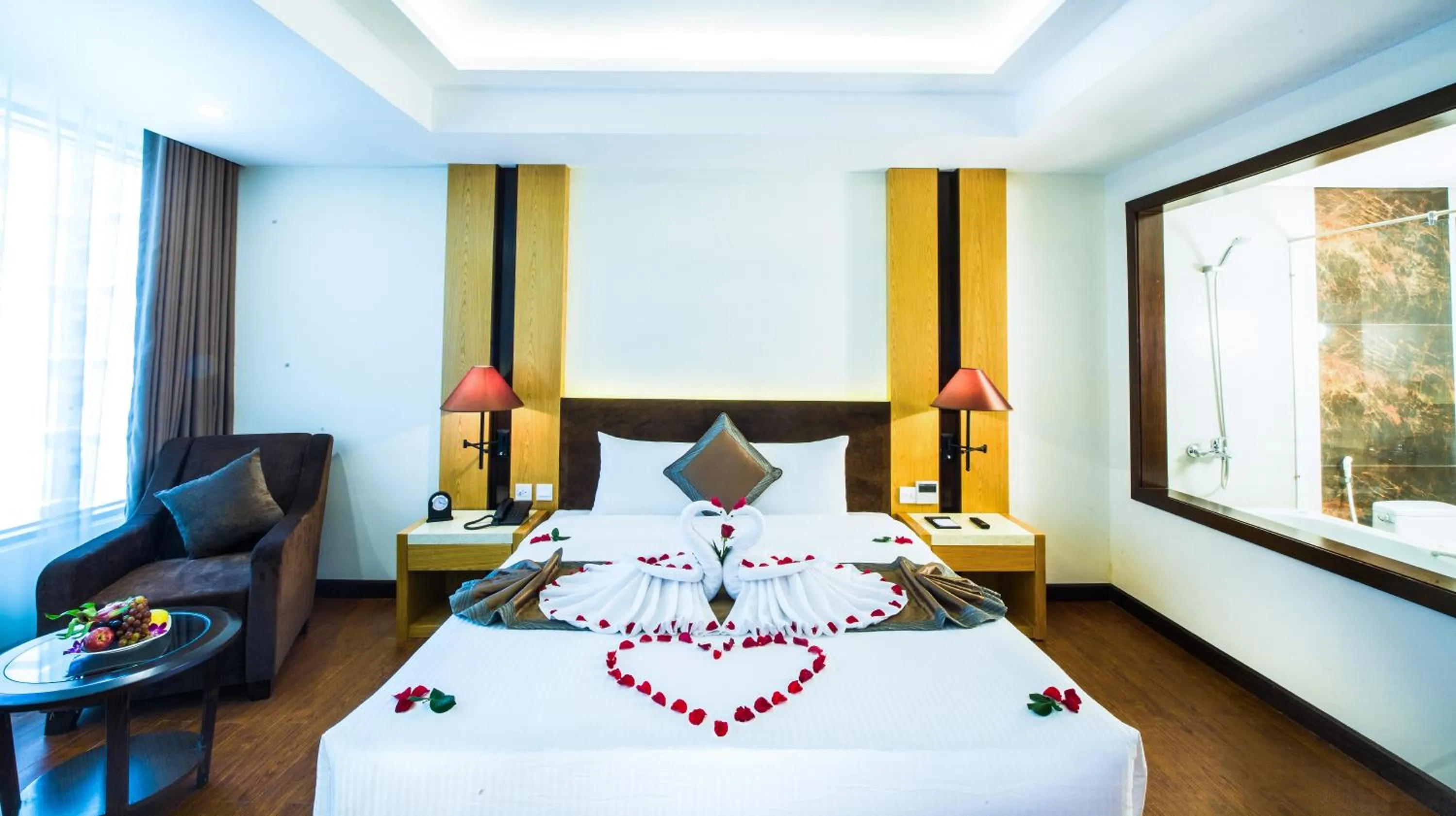 Bedroom, Bed in Muong Thanh Luxury Da Nang Hotel