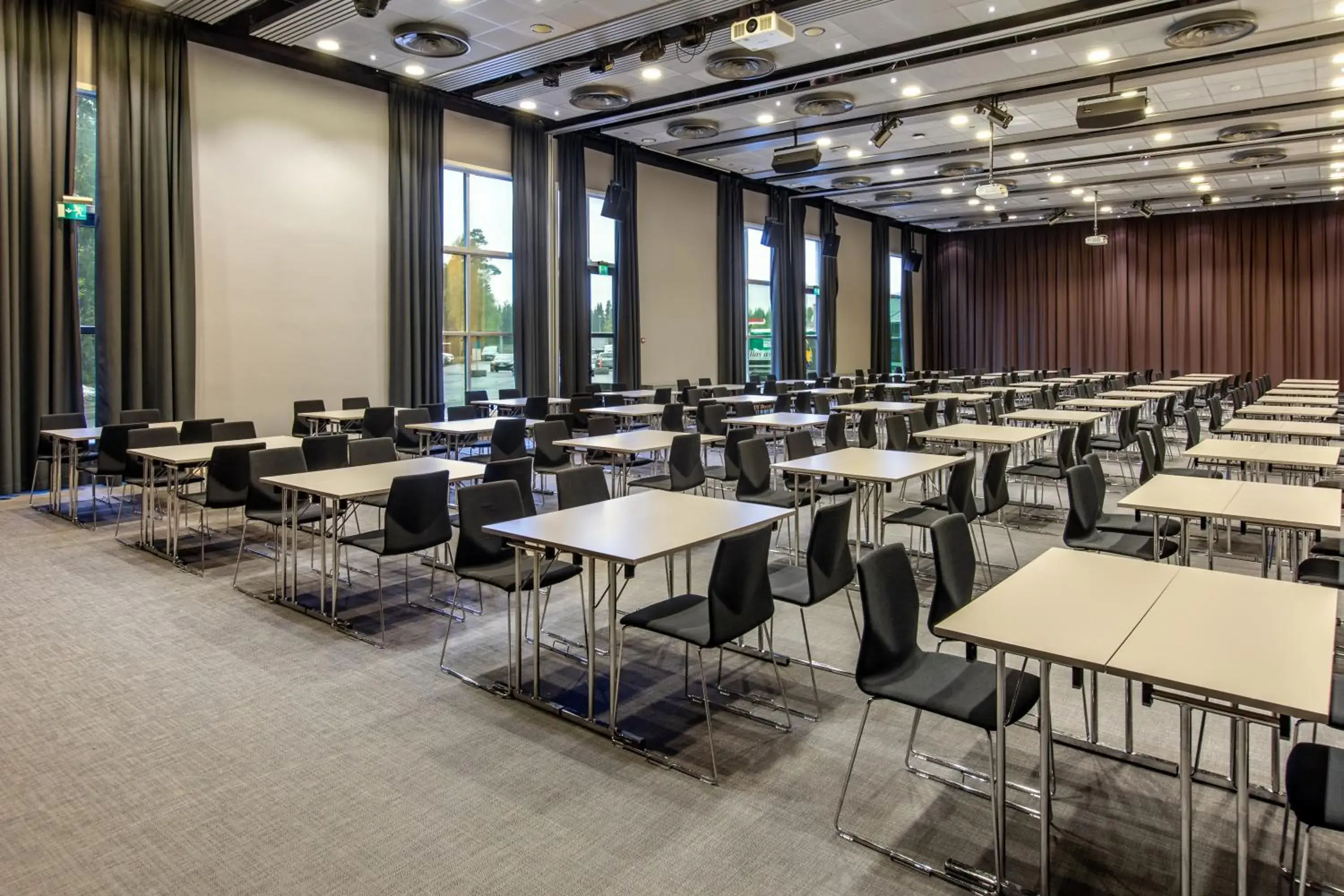 Quality Airport Hotel Gardermoen Quality Airport Hotel Gardermoen