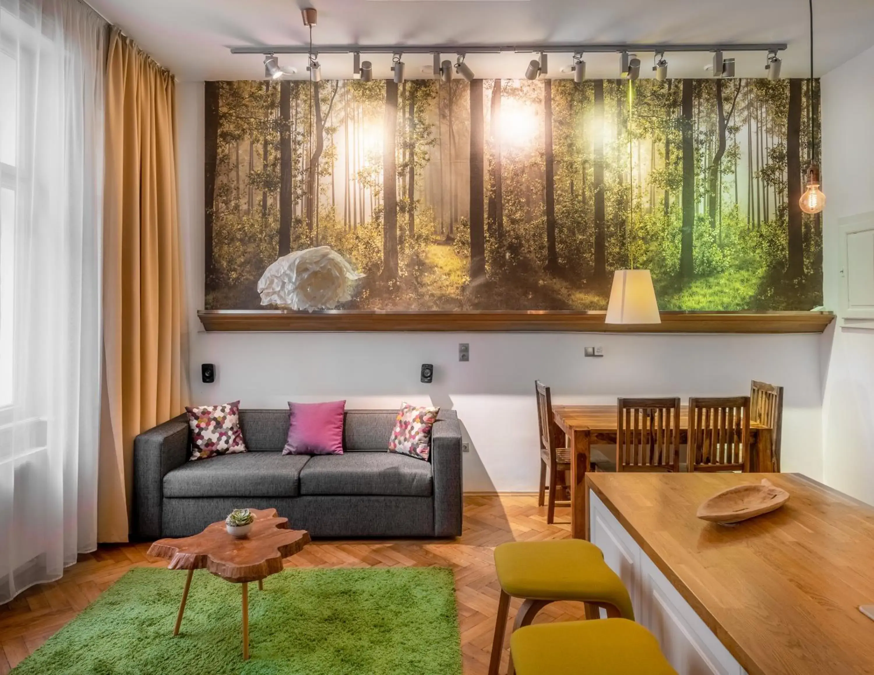 Living room in Mordecai 12 Apartments by Adrez Living room in Mordecai 12 Apartments by Adrez