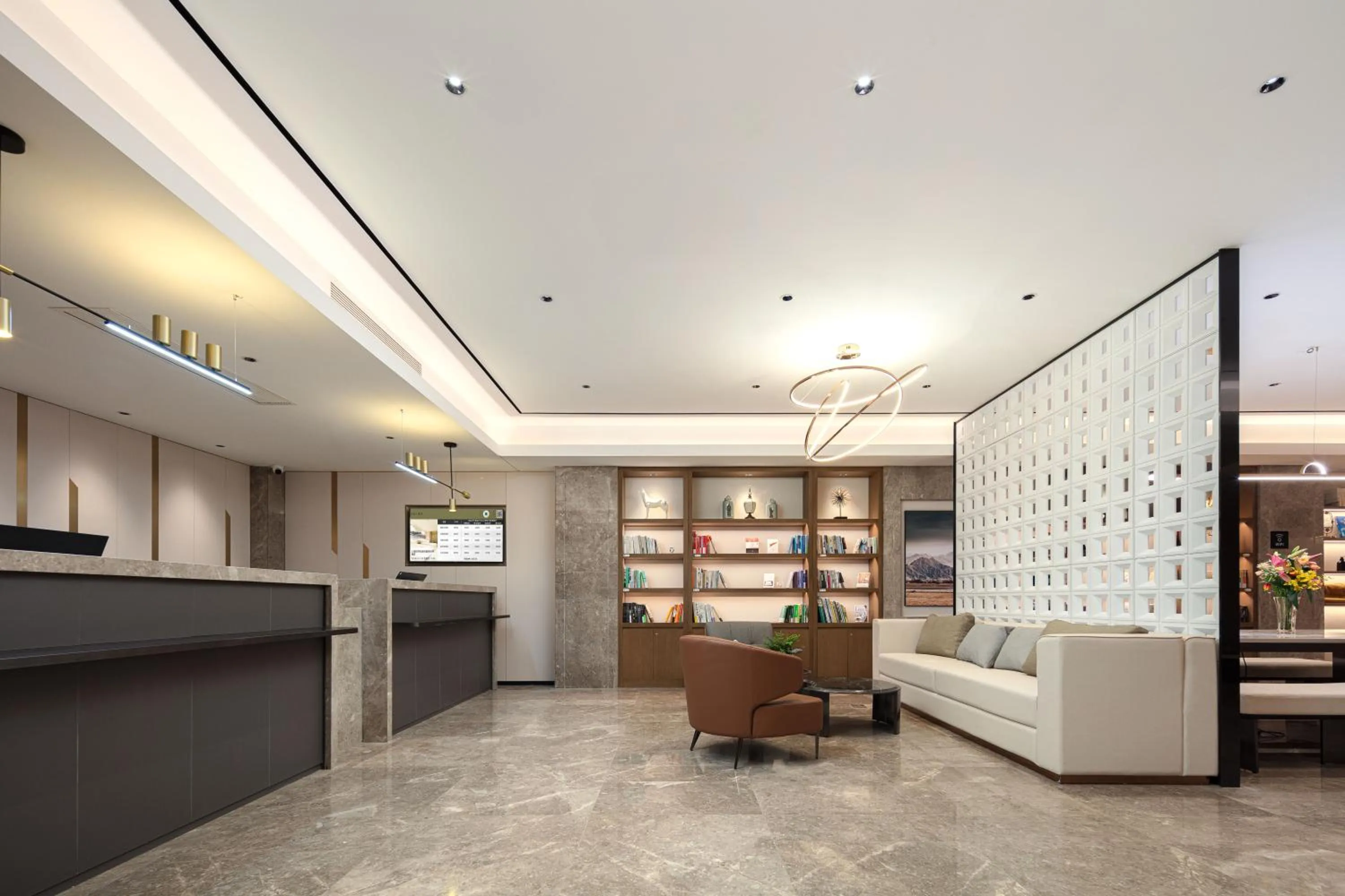 Lobby or reception in Atour X Hotel Shanghai Hongqiao Airport Konggang Road