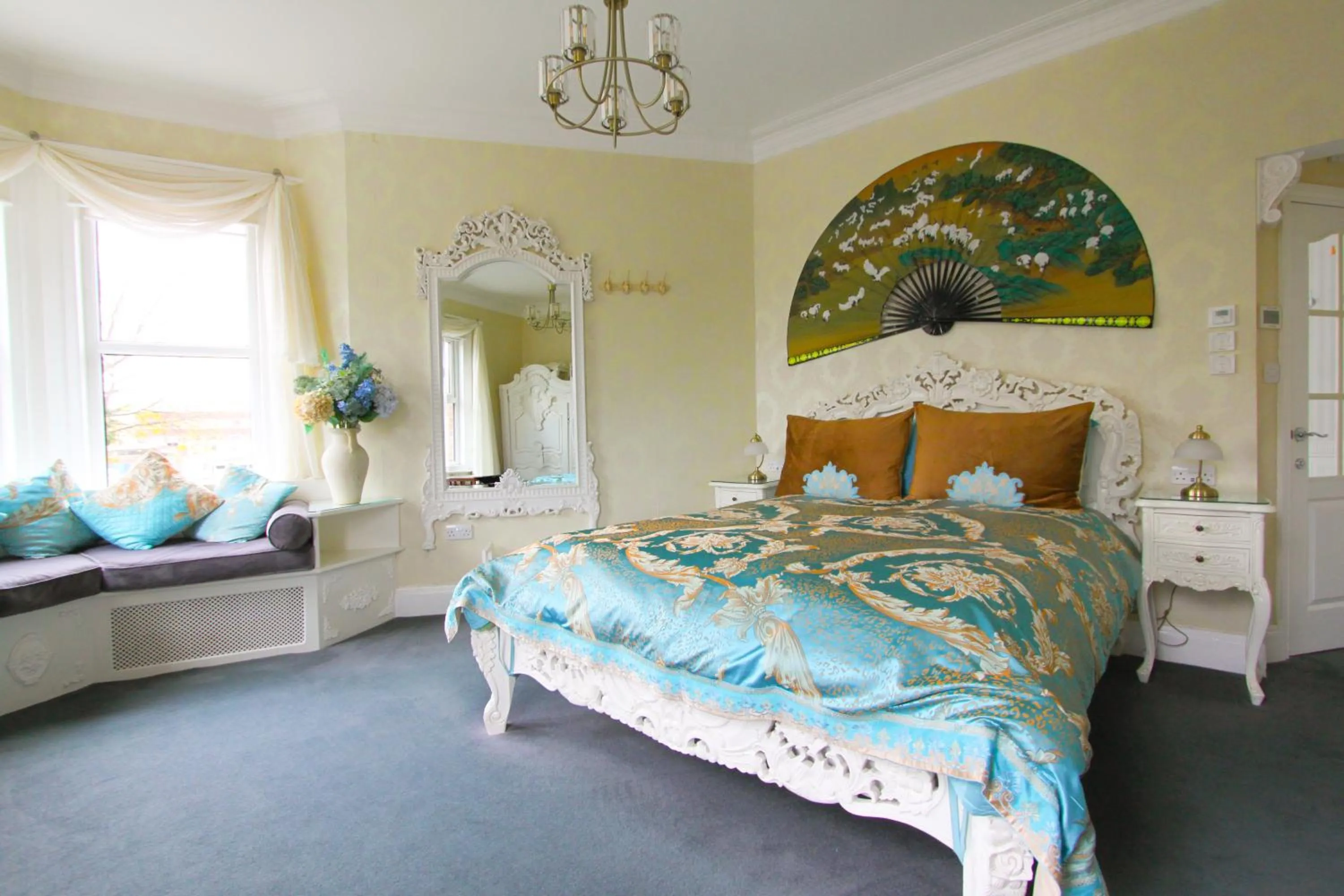 Bedroom, Bed in Tower Guest House