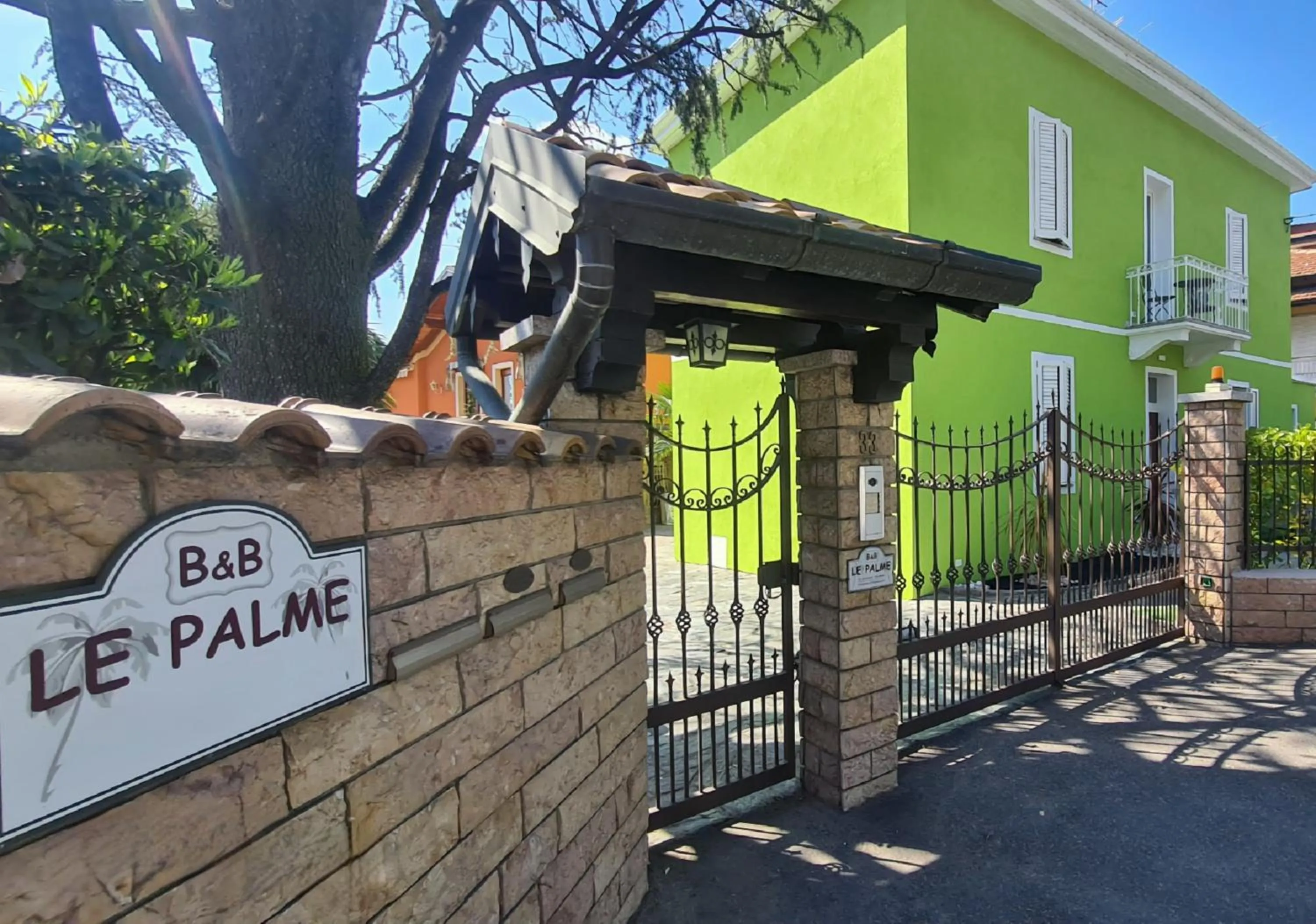 Property building in B&B Le Palme