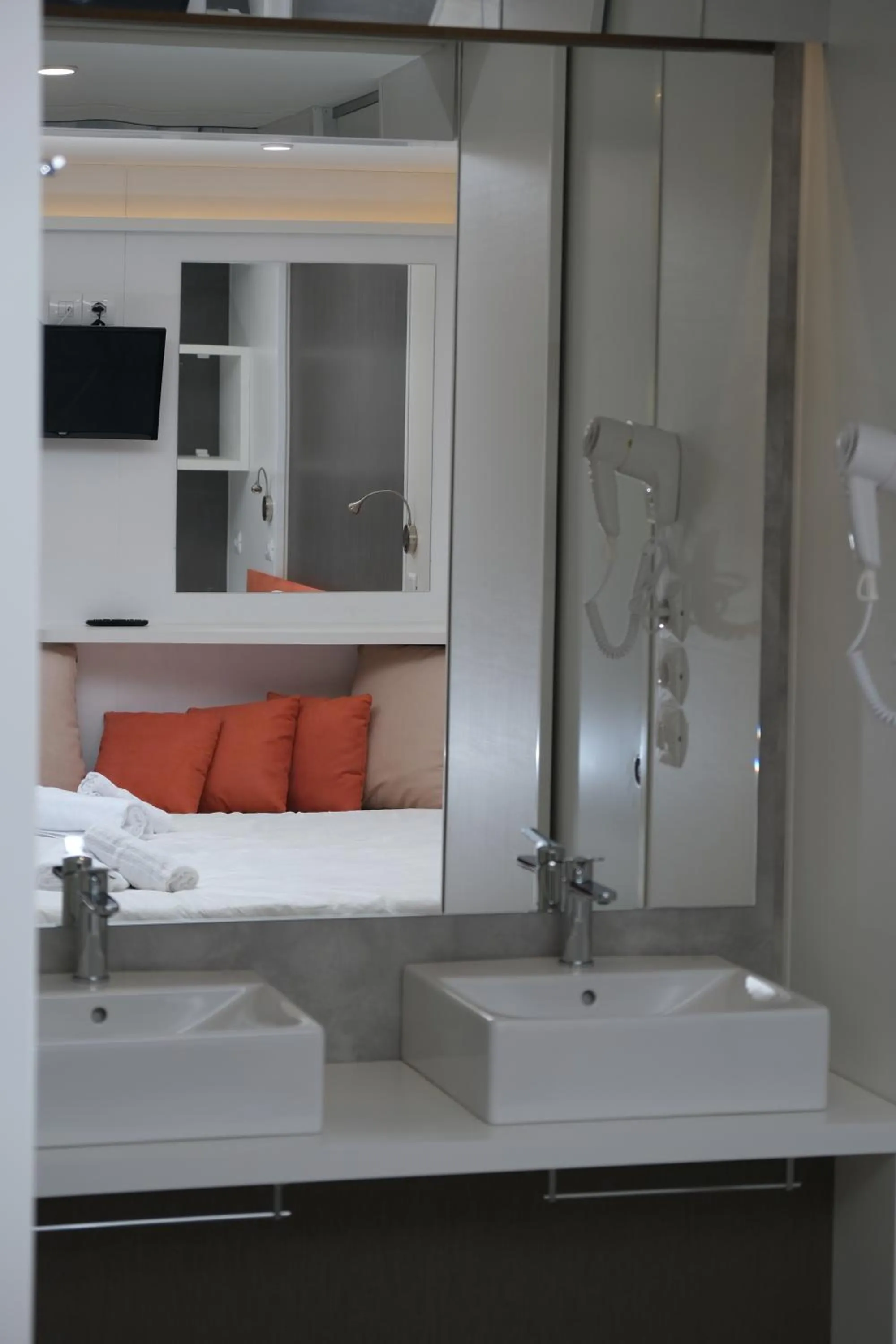 Bathroom in Villaggio Camping Torre Del Porticciolo