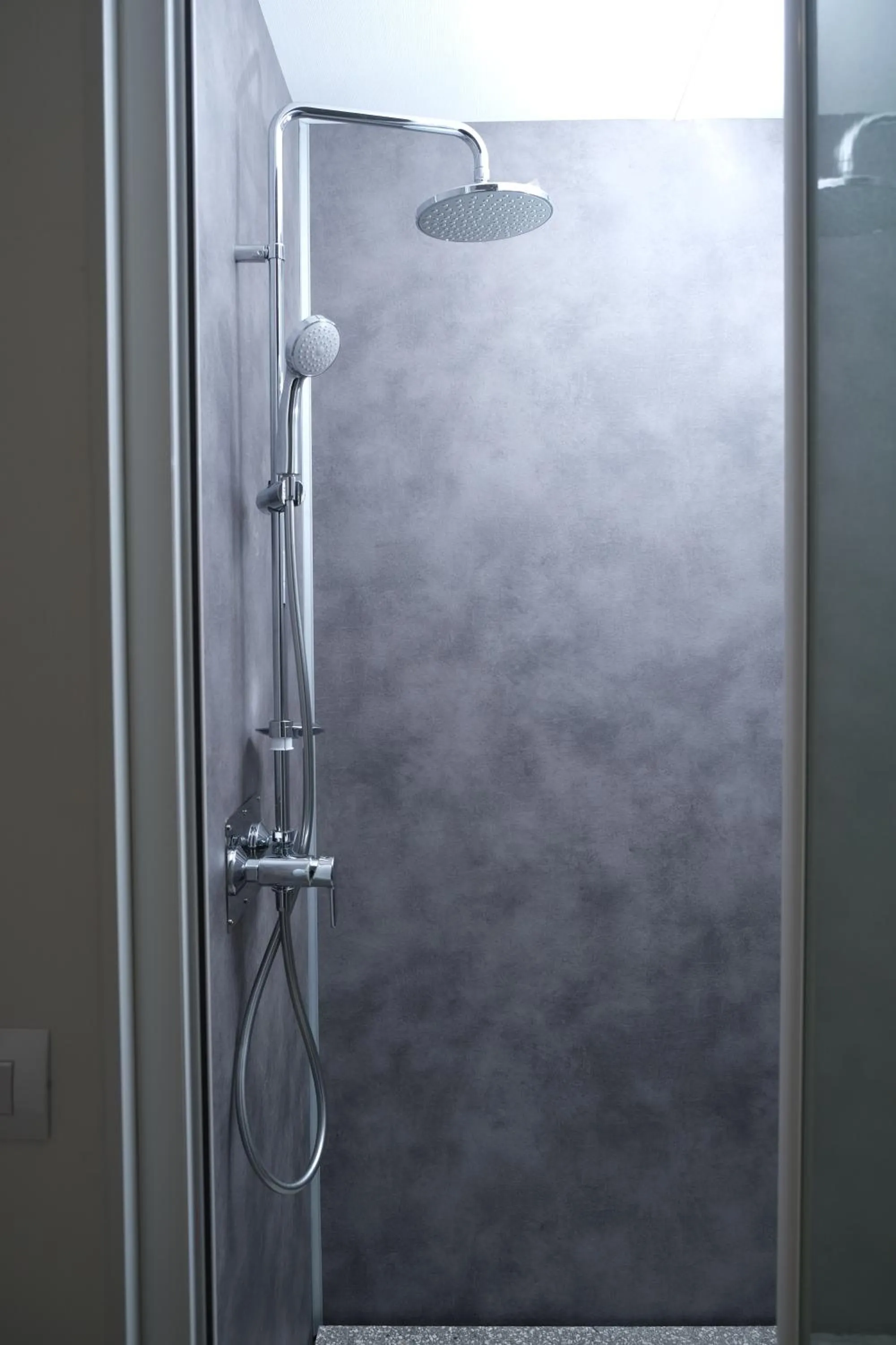 Shower in Villaggio Camping Torre Del Porticciolo