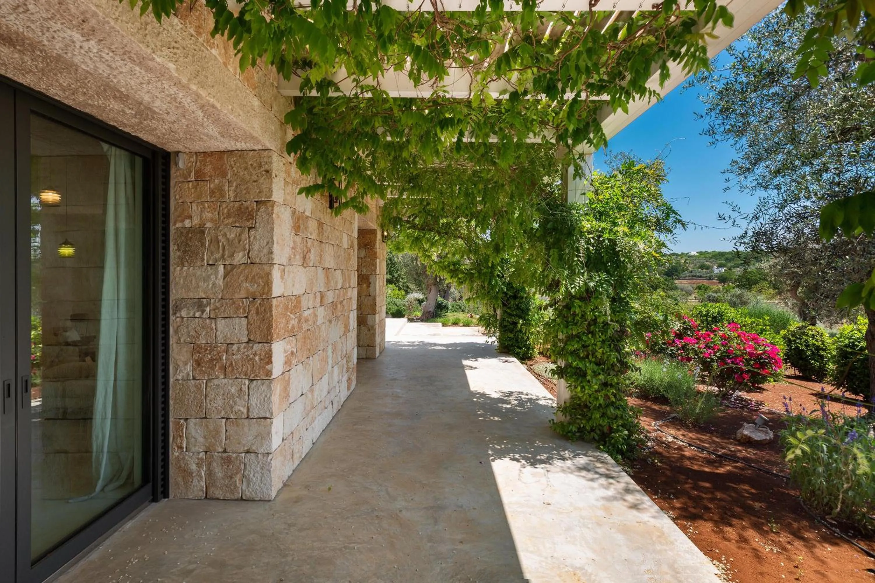 Patio in Le Ali Bianche by Perle di Puglia