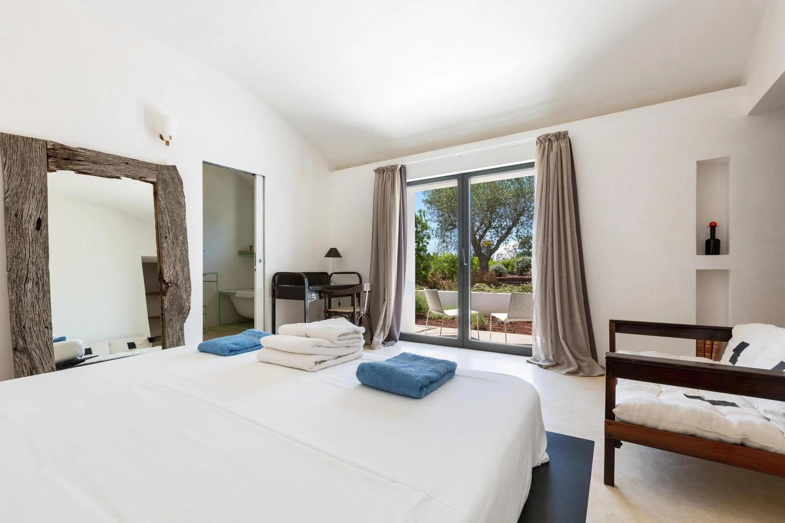 Bedroom, Bed in Le Ali Bianche by Perle di Puglia