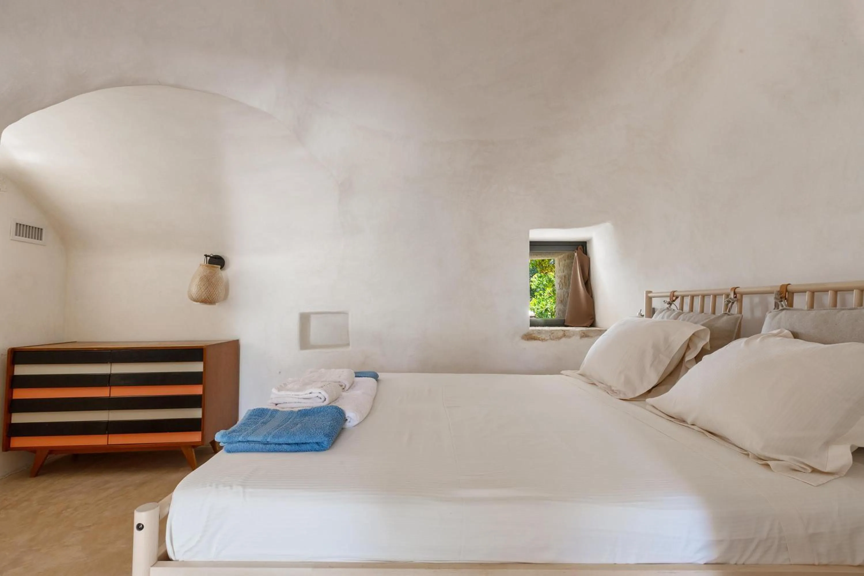 Bedroom, Bed in Le Ali Bianche by Perle di Puglia