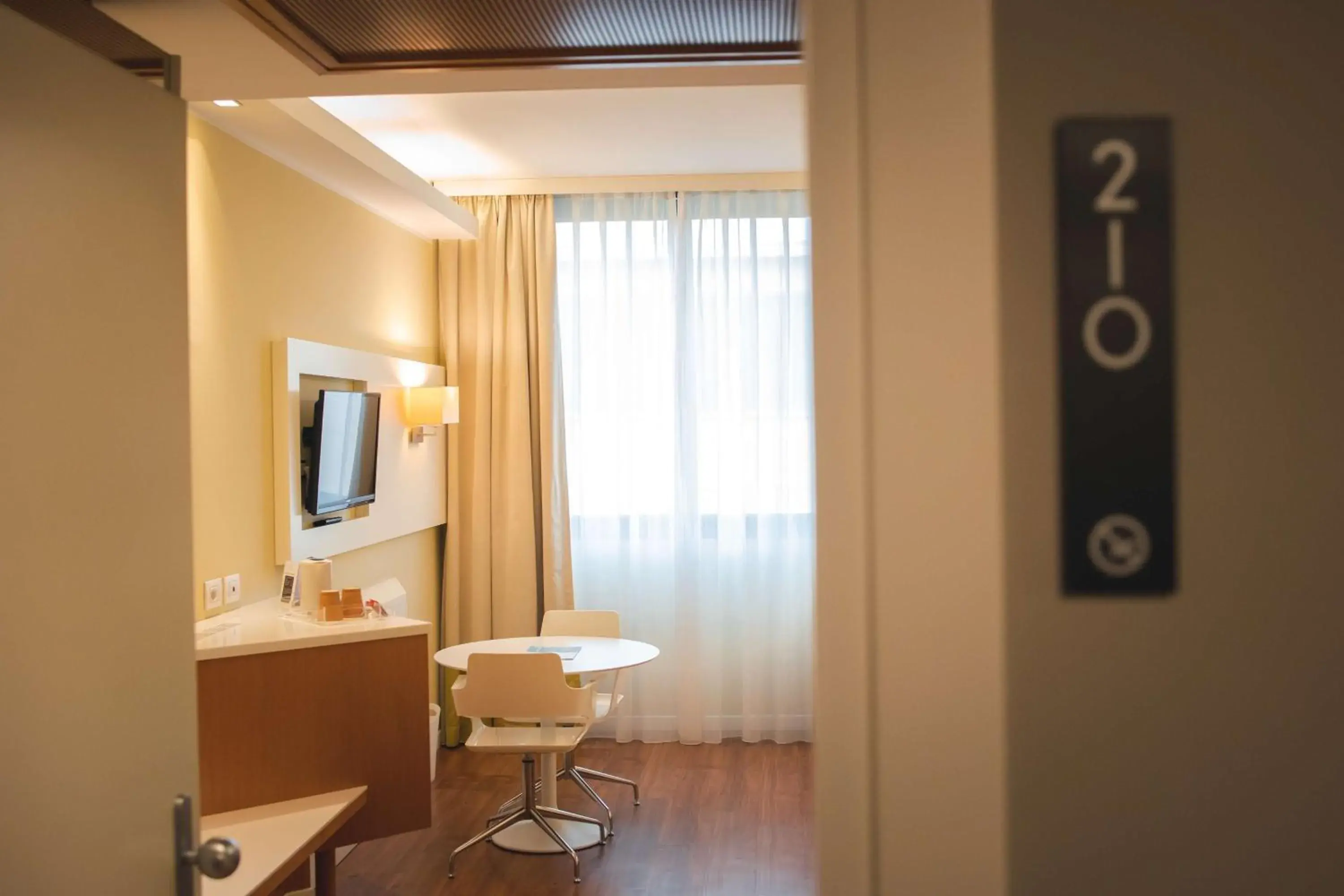 Bedroom in Best Western Mirage Hotel Fiera Bedroom in Best Western Mirage Hotel Fiera