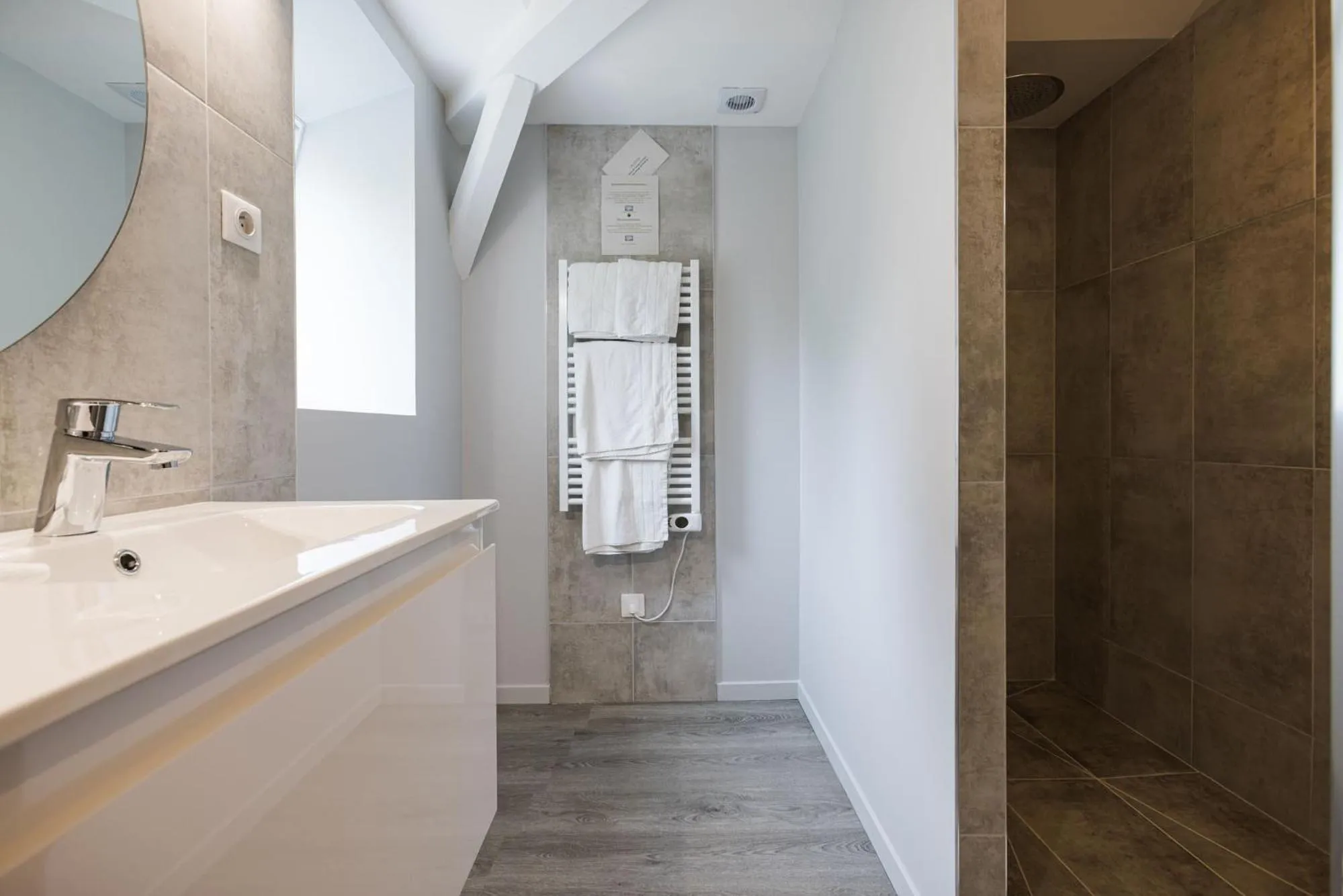 Le Trèfle à Quatre Feuilles