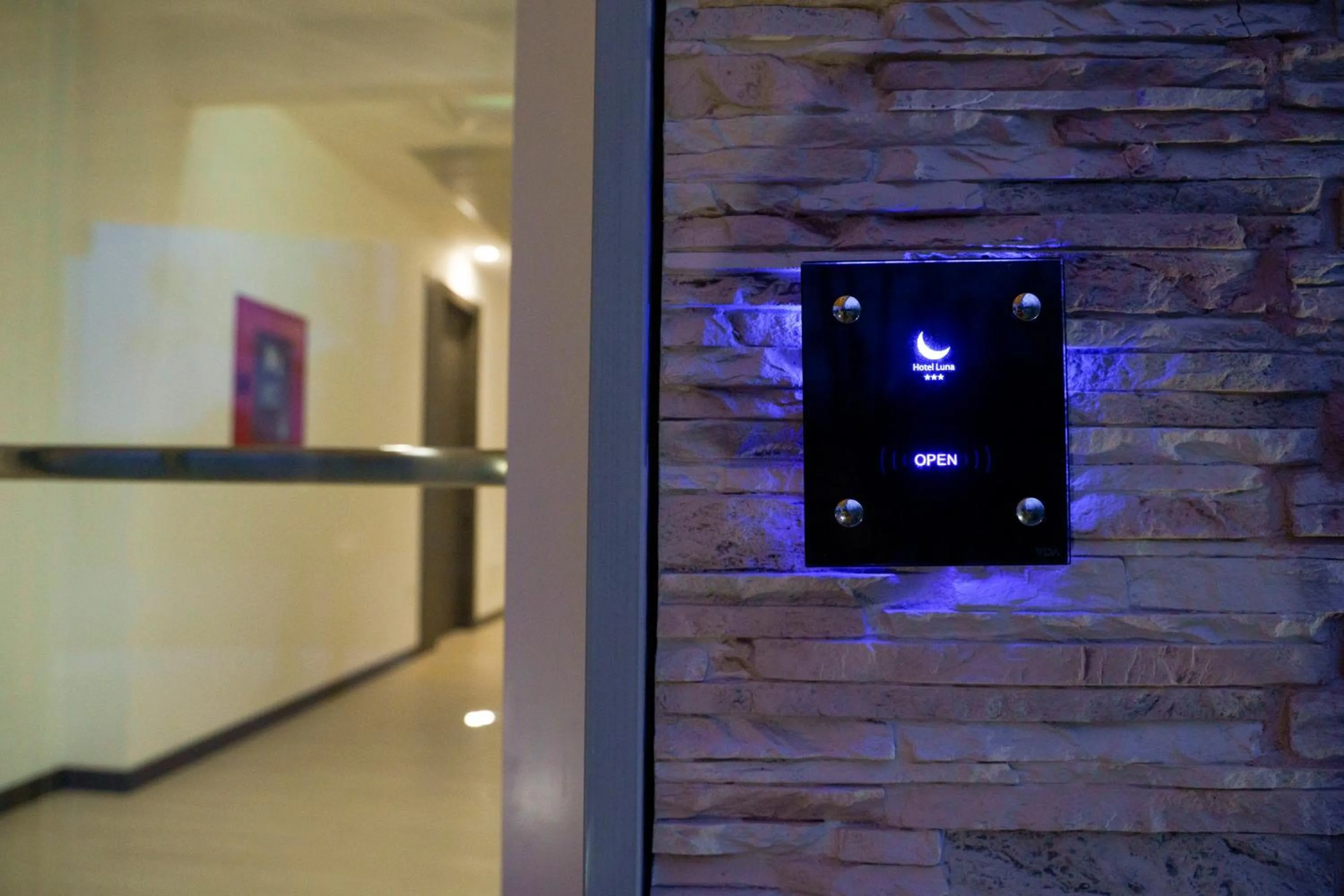 Facade/entrance in Hotel Luna