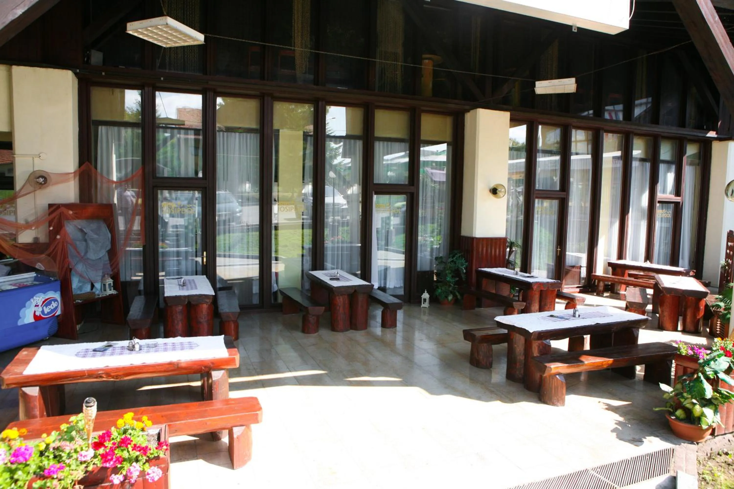 Restaurant/places to eat in Hotel Josipdol