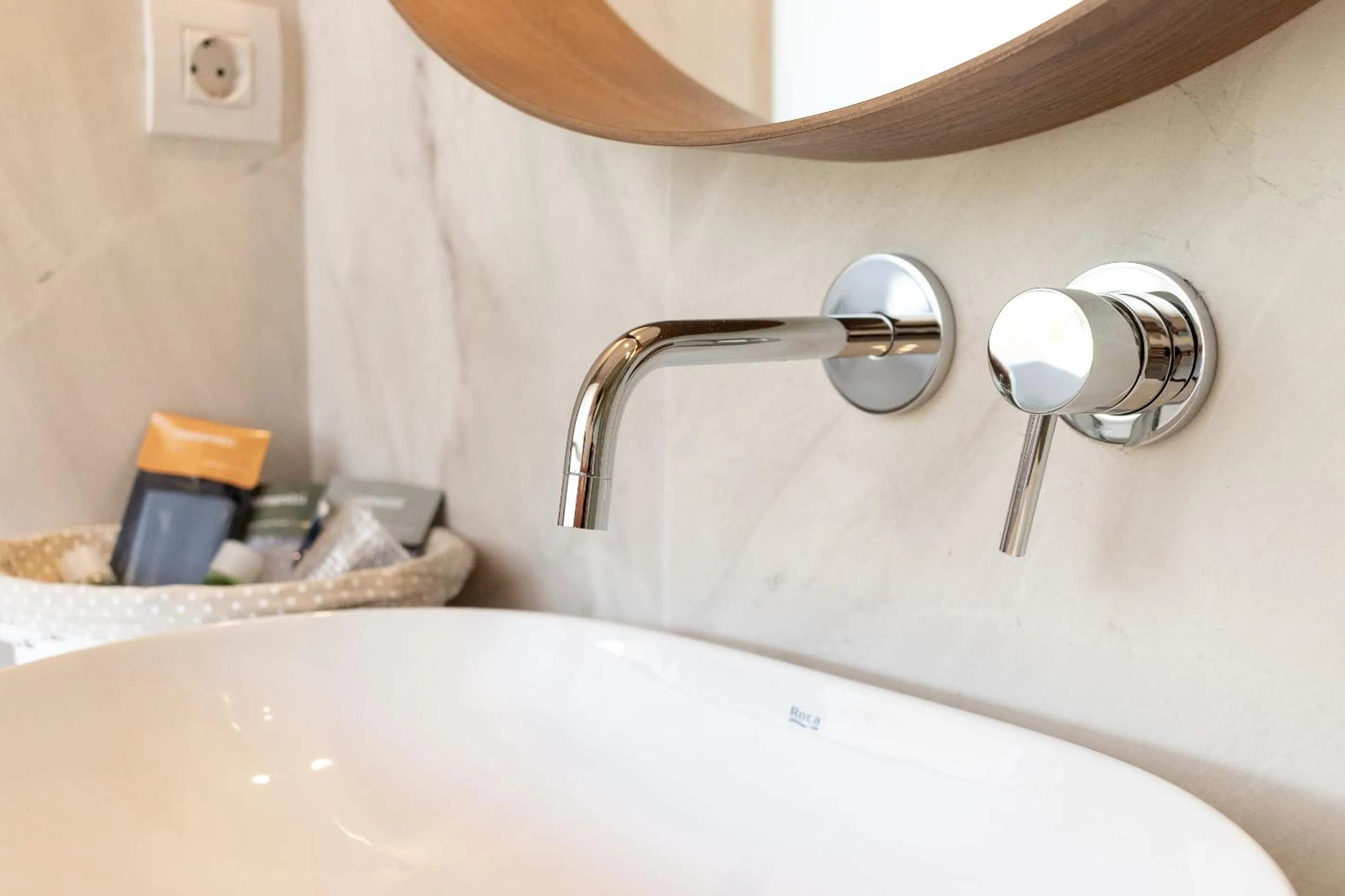 Bathroom in Hotel Artaza