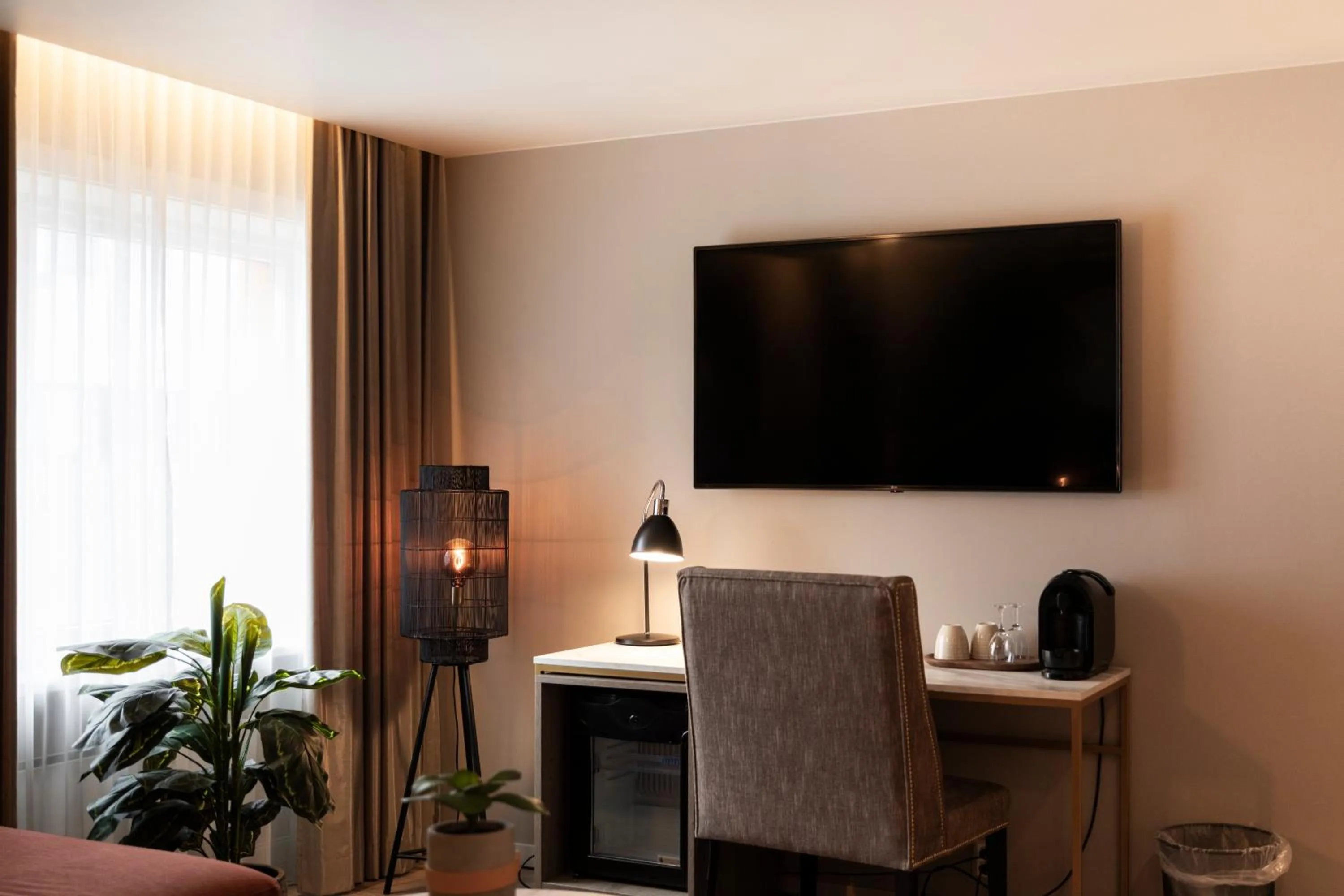 TV and multimedia in Home Hotel Grand Bodø