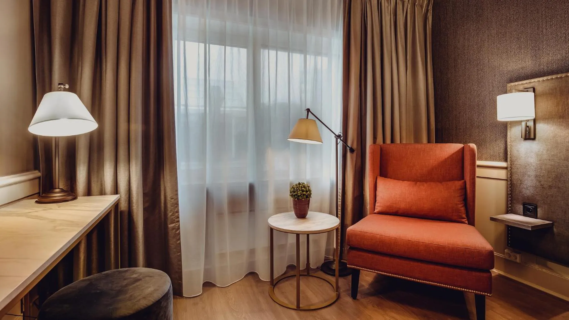 Seating area in Home Hotel Grand Bodø