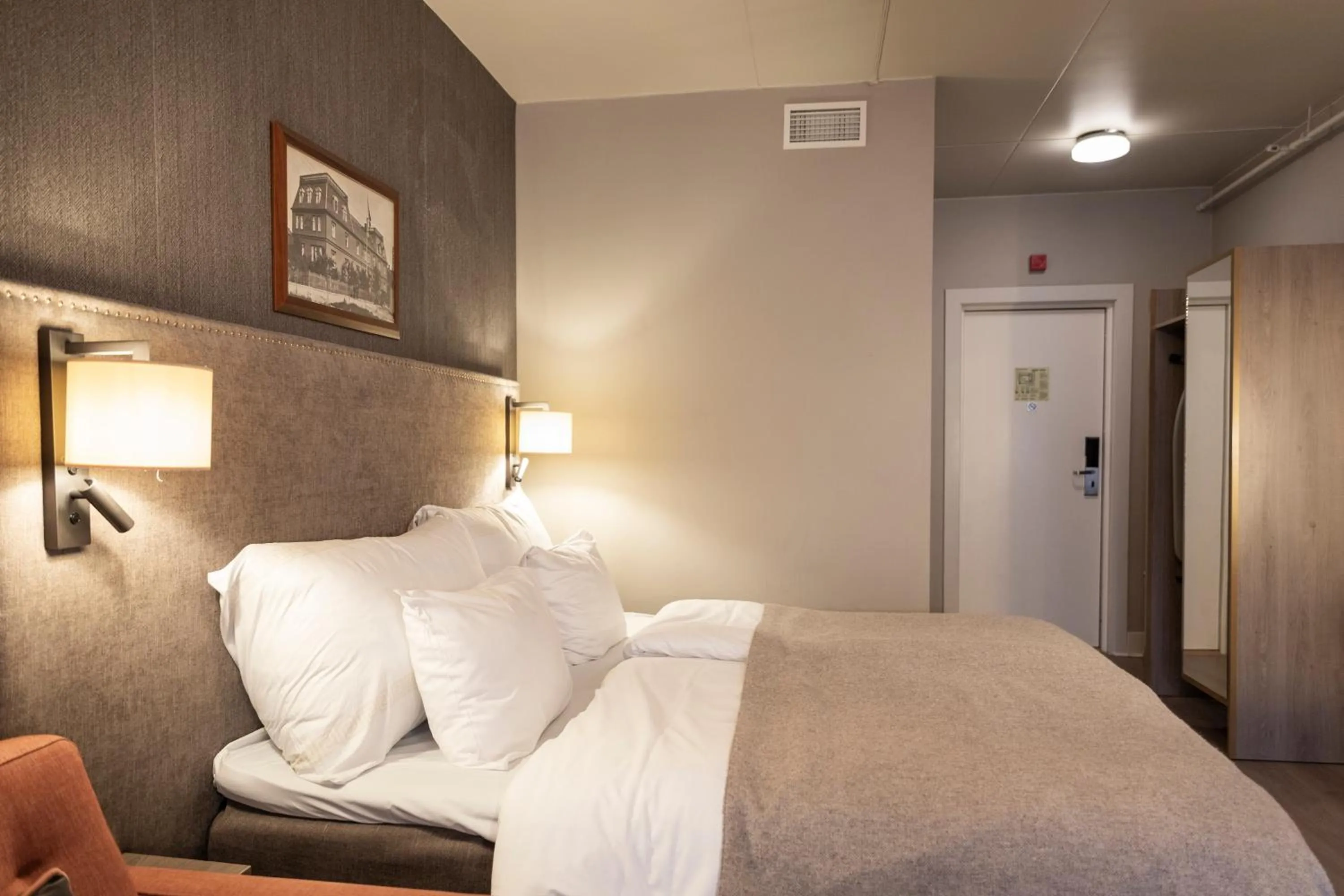 Bed in Home Hotel Grand Bodø