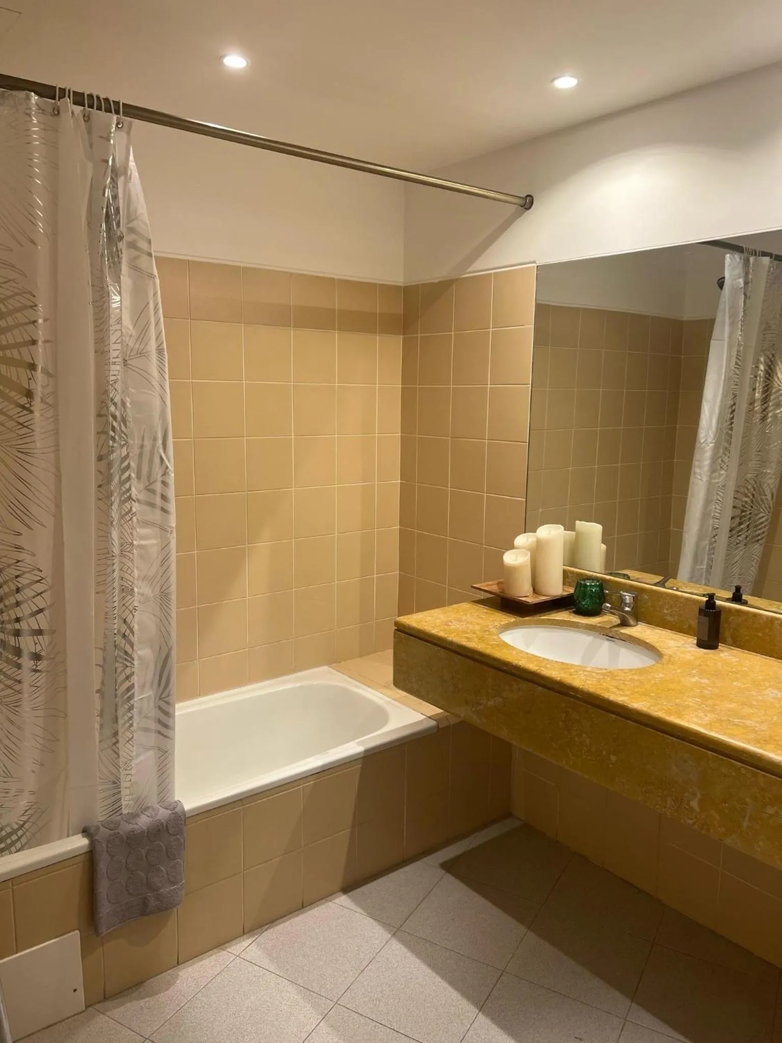 Bathroom in Rocha Mar 3M