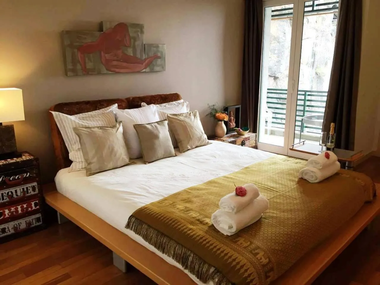 Bedroom, Bed in Rocha Mar 3M