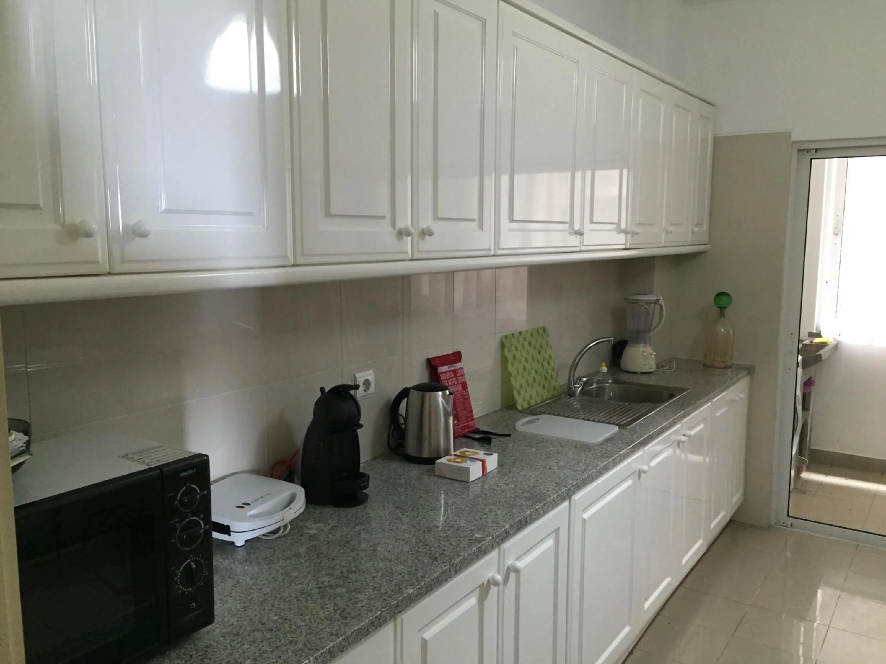 Communal kitchen in Rocha Mar 3M