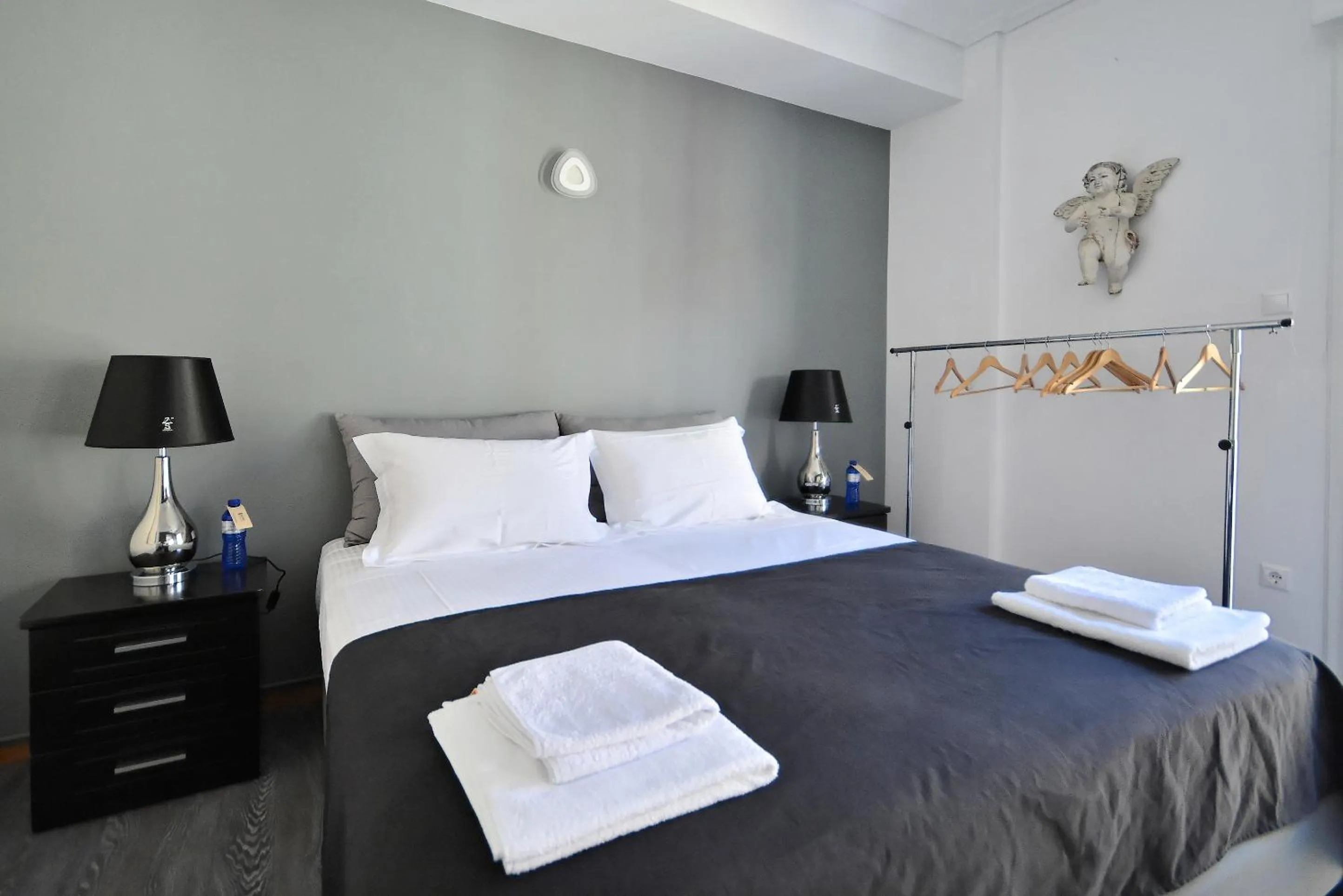 Bedroom, Bed in Plaka Elegant Apartment