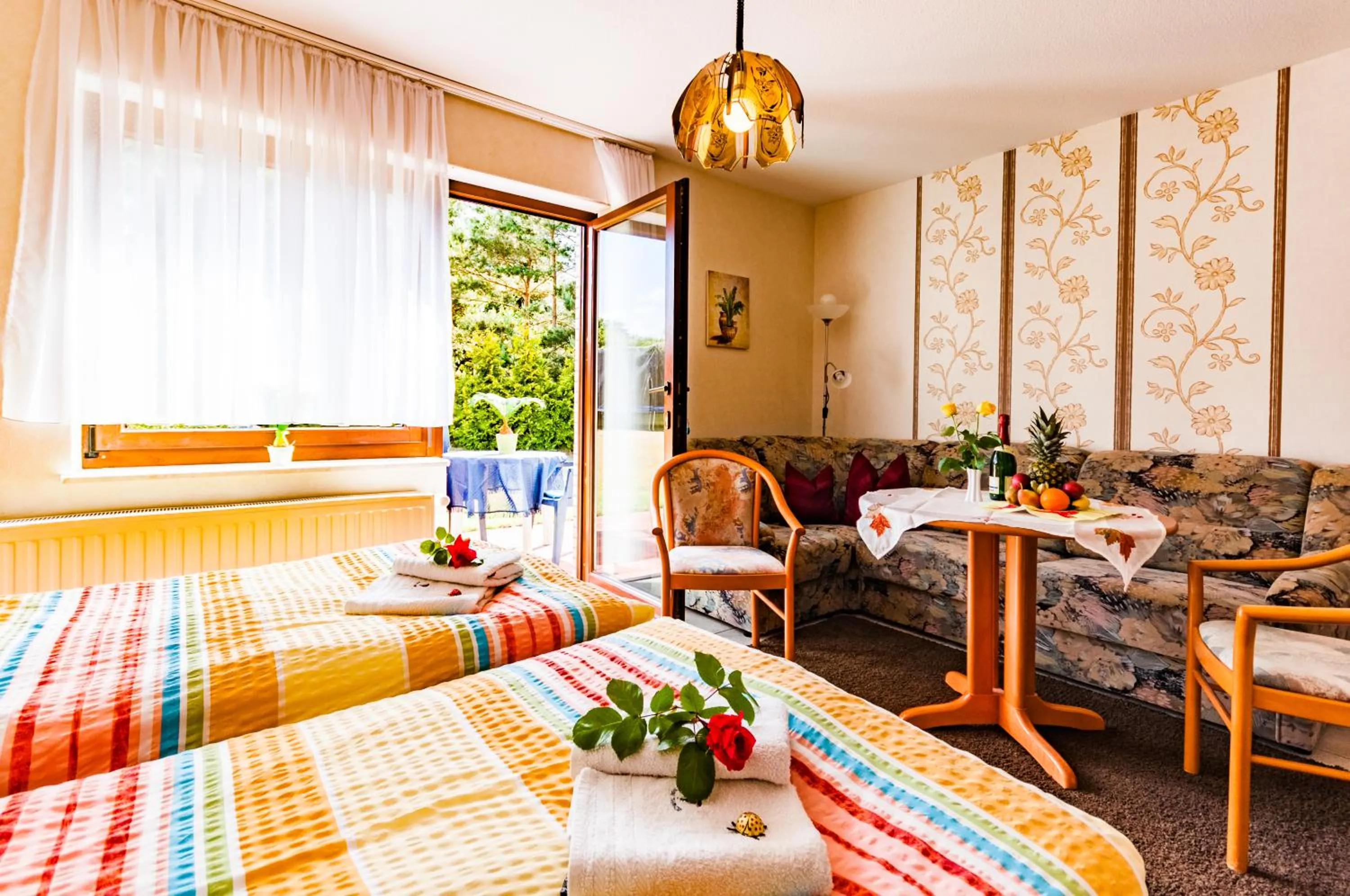 Patio, Bed in Pension Fischerhaus