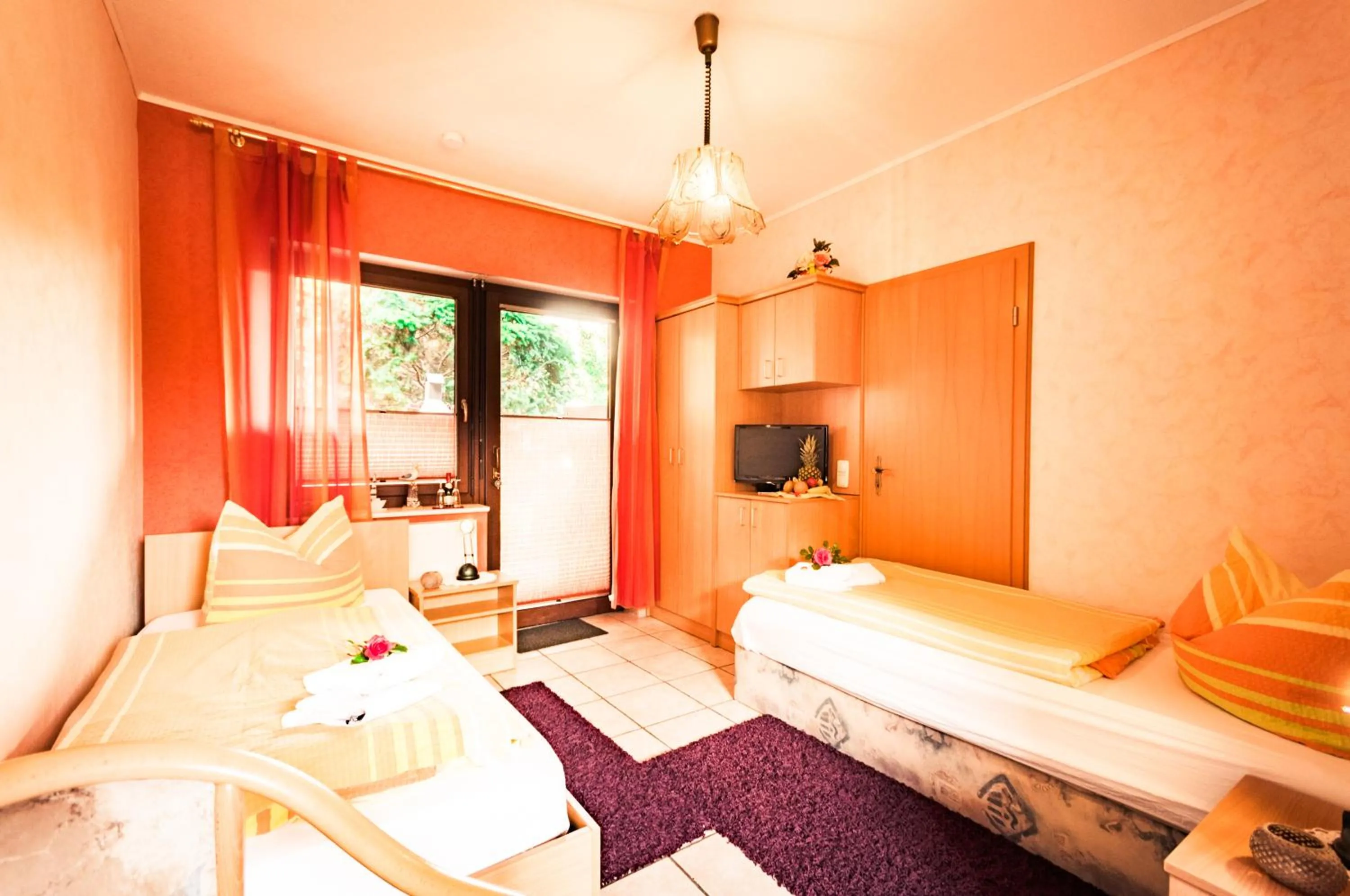 BBQ facilities, Bed in Pension Fischerhaus