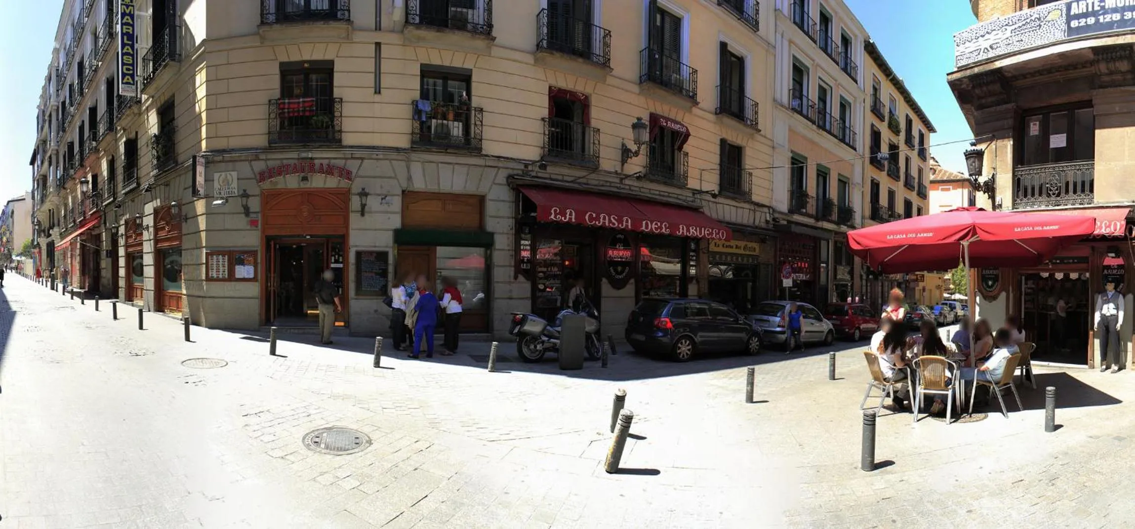 Facade/entrance in CH Olmedo