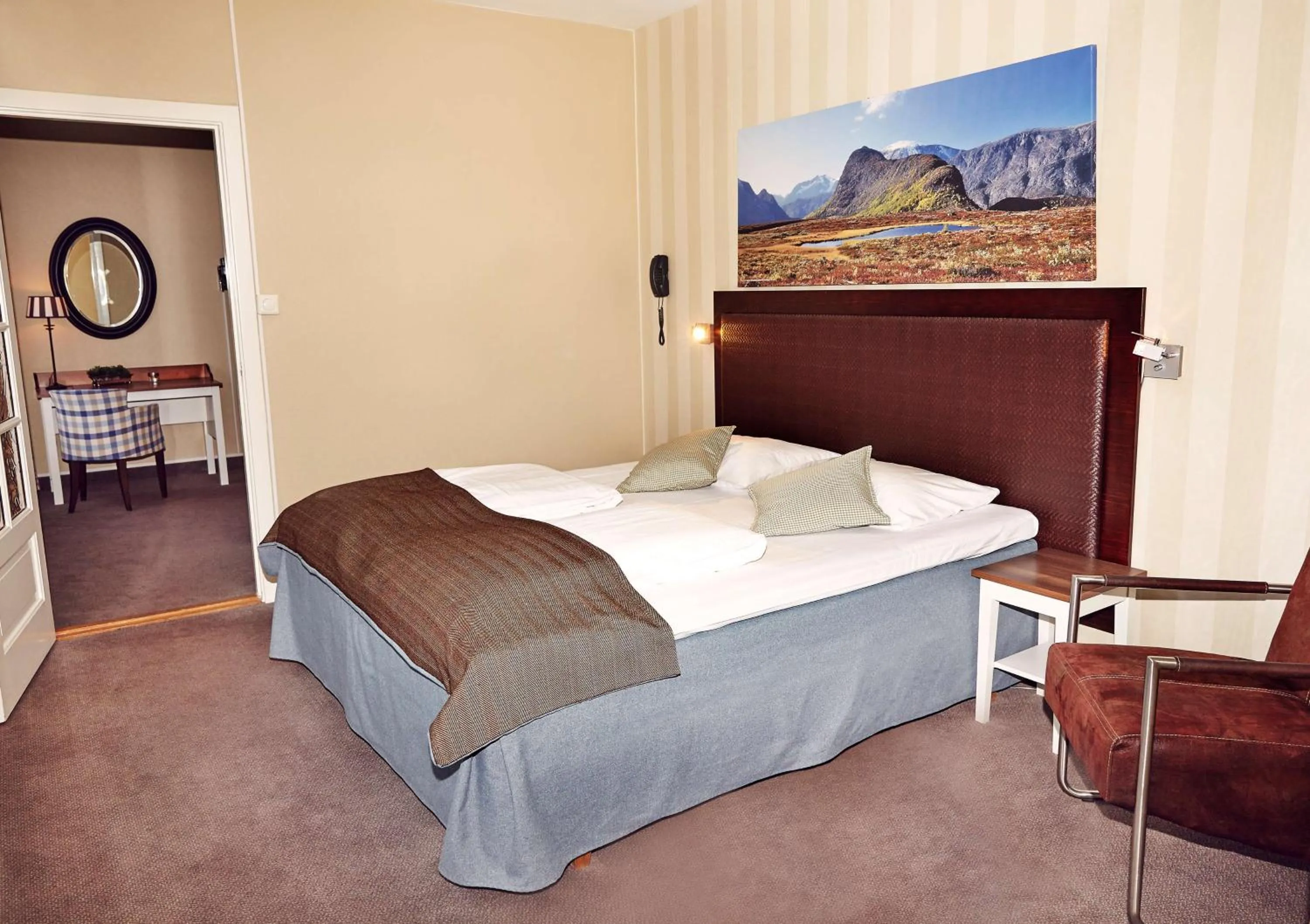 Bedroom, Bed in Scandic Valdres