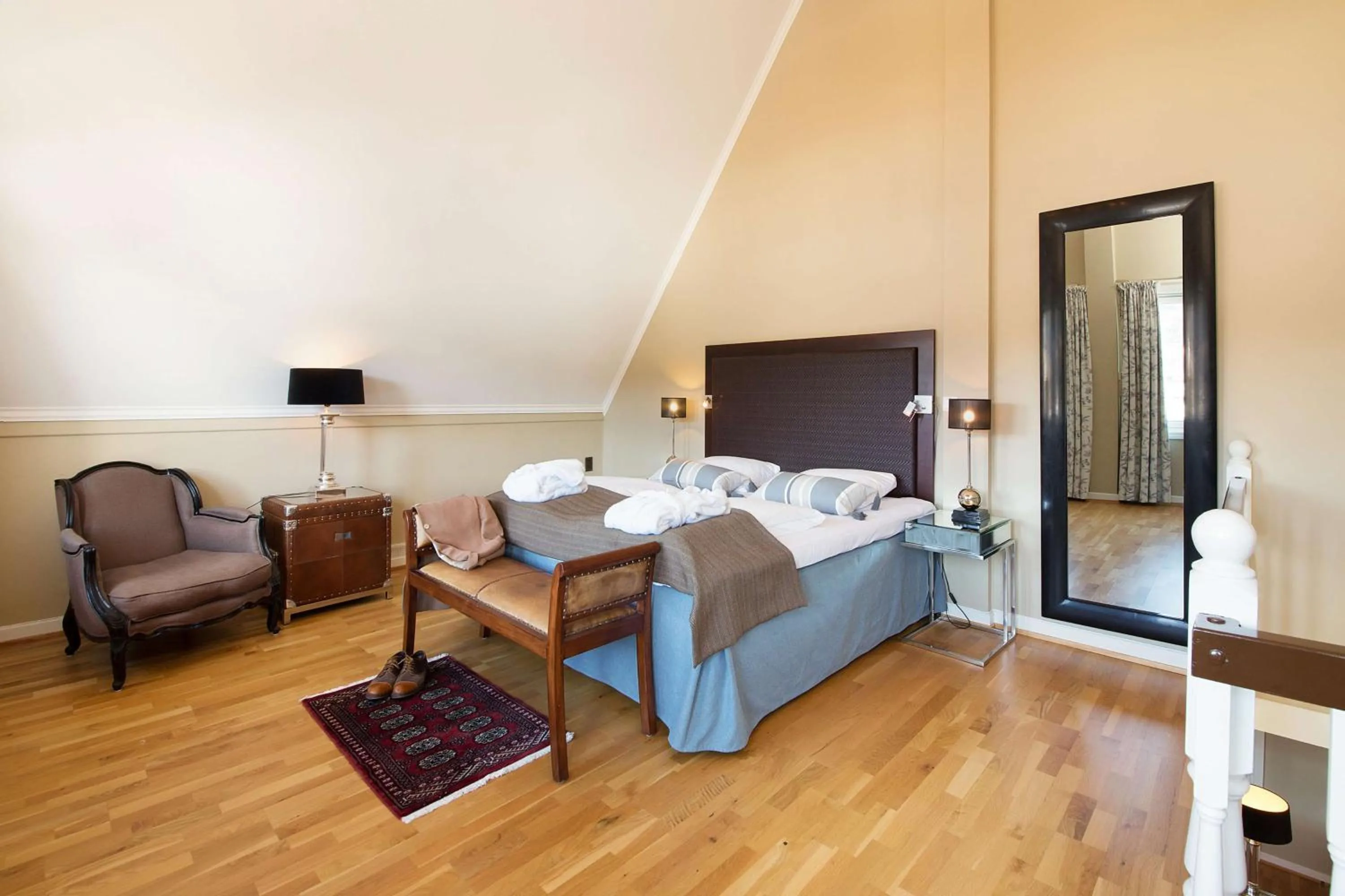 Bedroom, Bed in Scandic Valdres