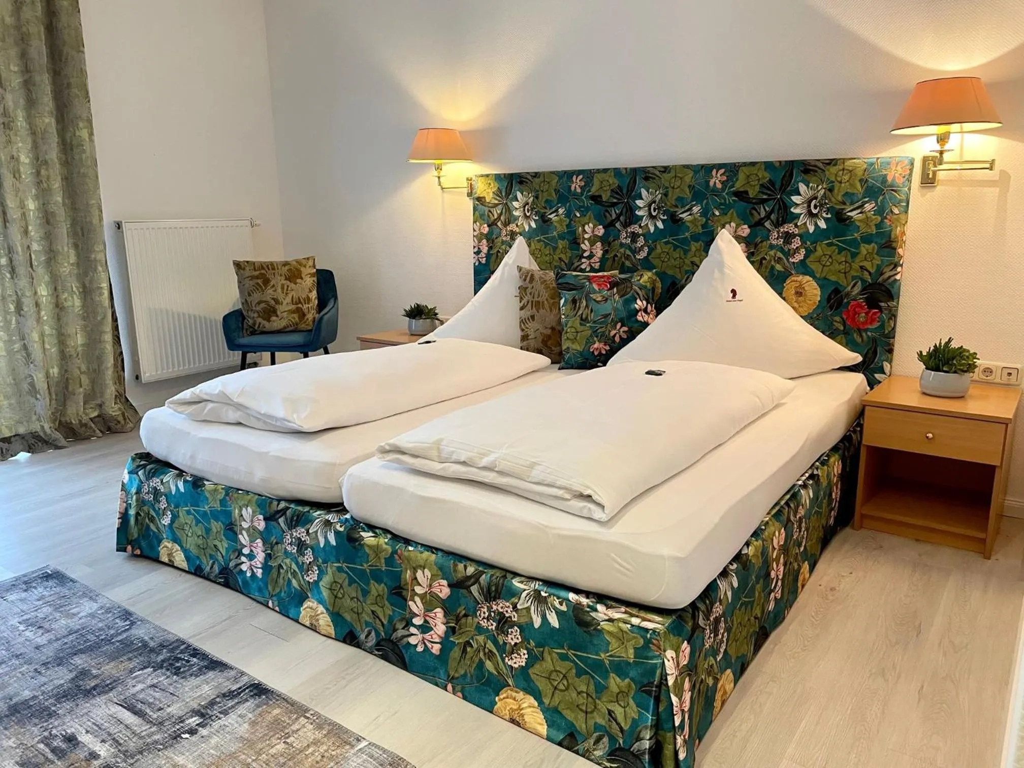 Bed in Hotel zum Engel