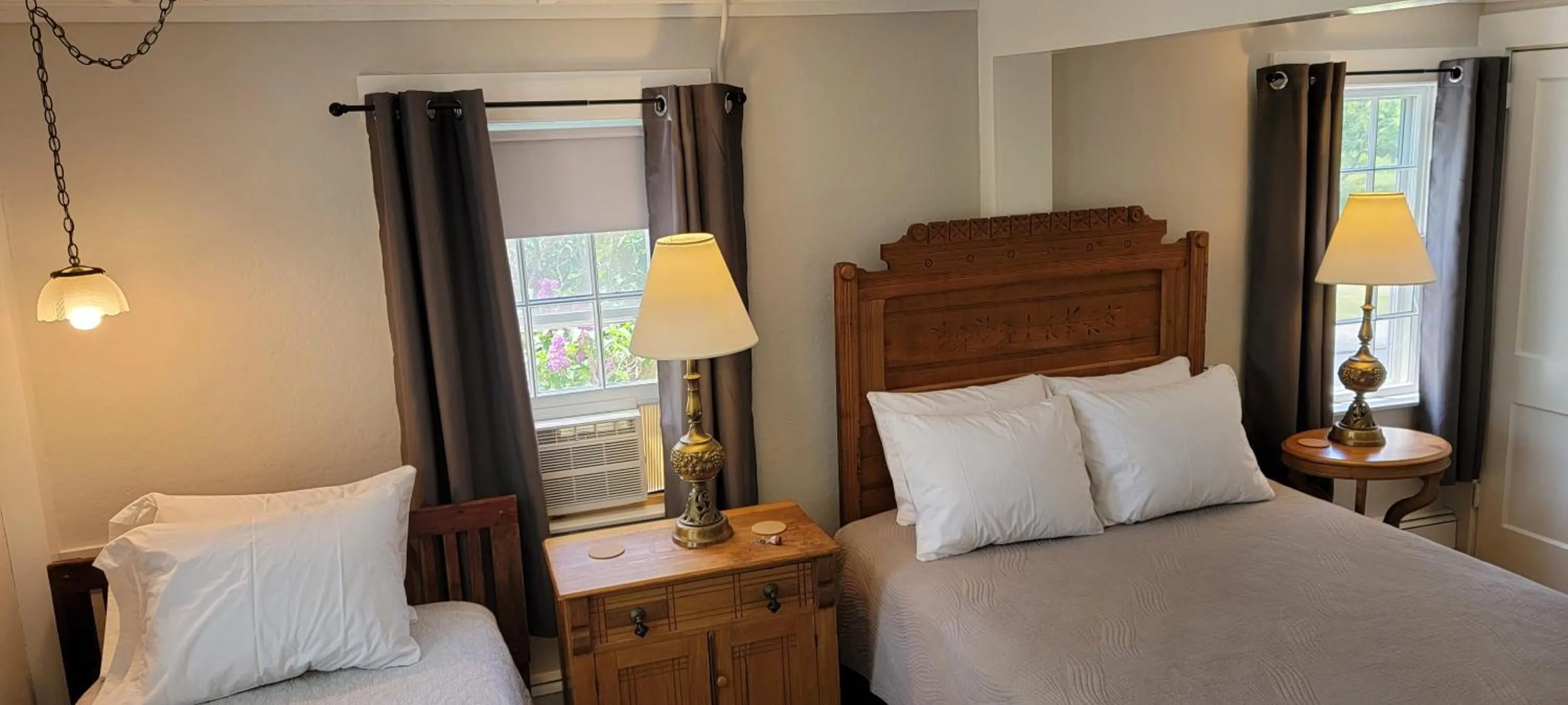 Bedroom, Bed in Hawks House Inn