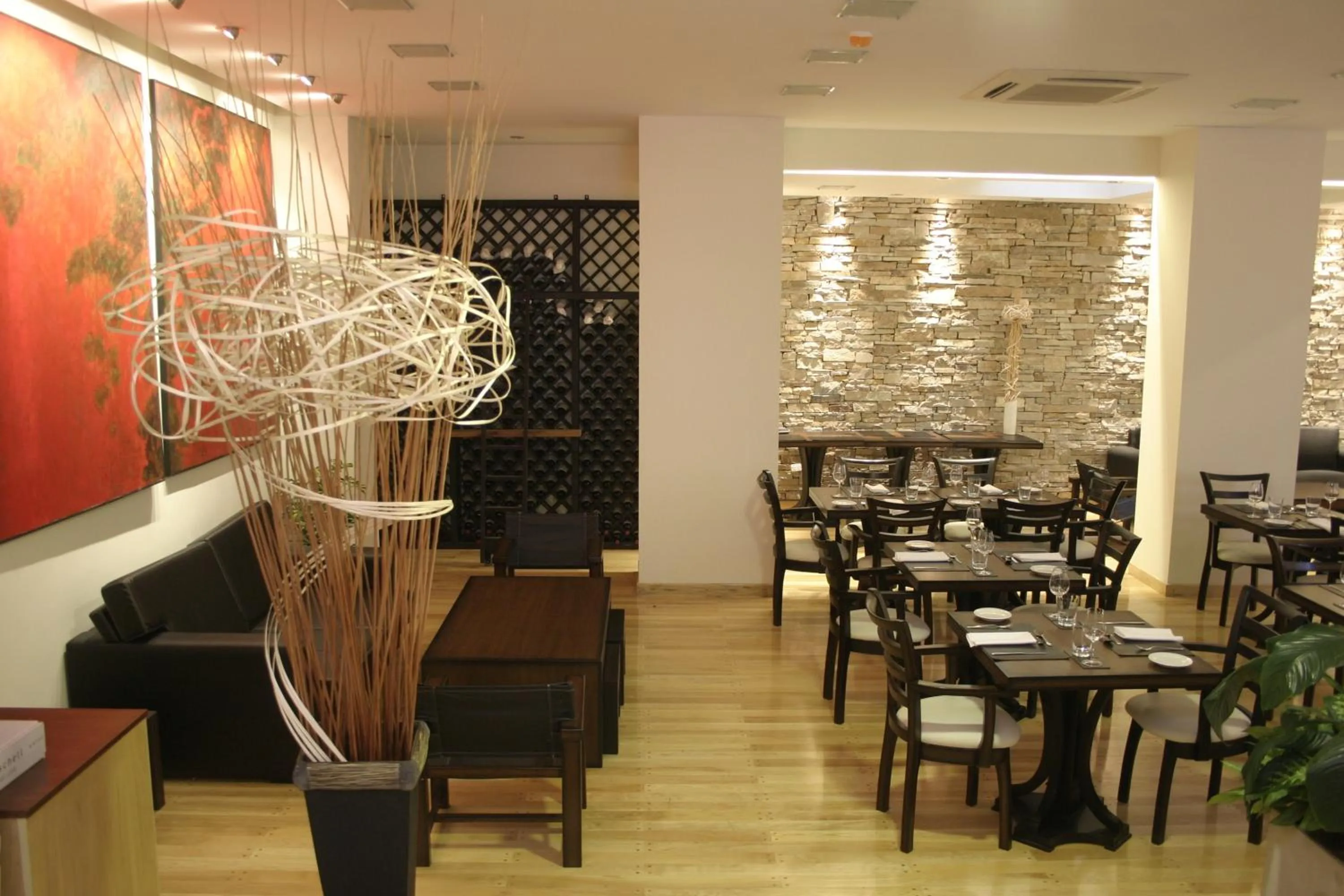 Restaurant/places to eat in Villaggio Hotel Boutique