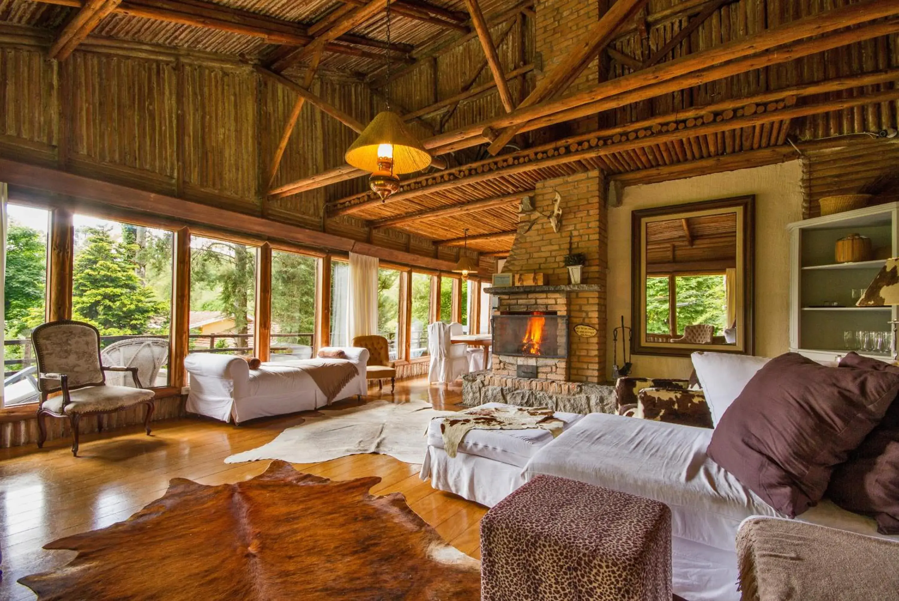 Pousada Casa Mantiqueira - Próxima ao Capivarí e opções de Hidromassagem Pousada Casa Mantiqueira - Próxima ao Capivarí e opções de Hidromassagem