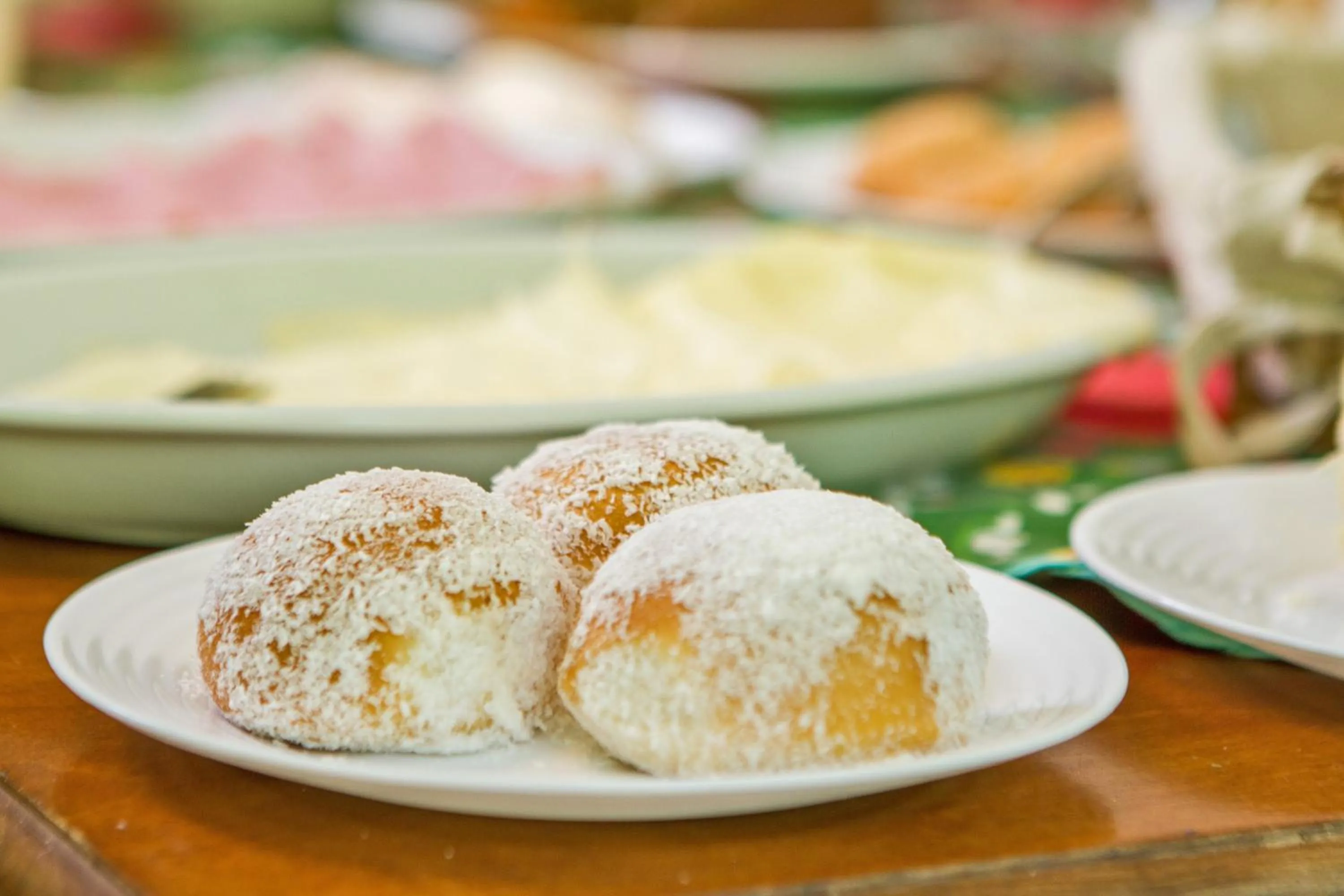 Buffet breakfast in Pousada Casa Mantiqueira - Próxima ao Capivarí e opções de Hidromassagem