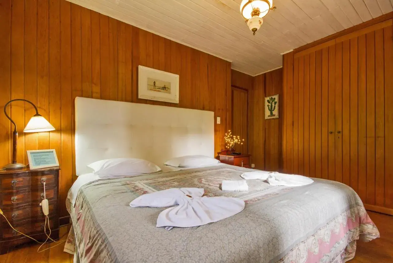 Deluxe Suite in Pousada Casa Mantiqueira - Próxima ao Capivarí e opções de Hidromassagem Deluxe Suite in Pousada Casa Mantiqueira - Próxima ao Capivarí e opções de Hidromassagem