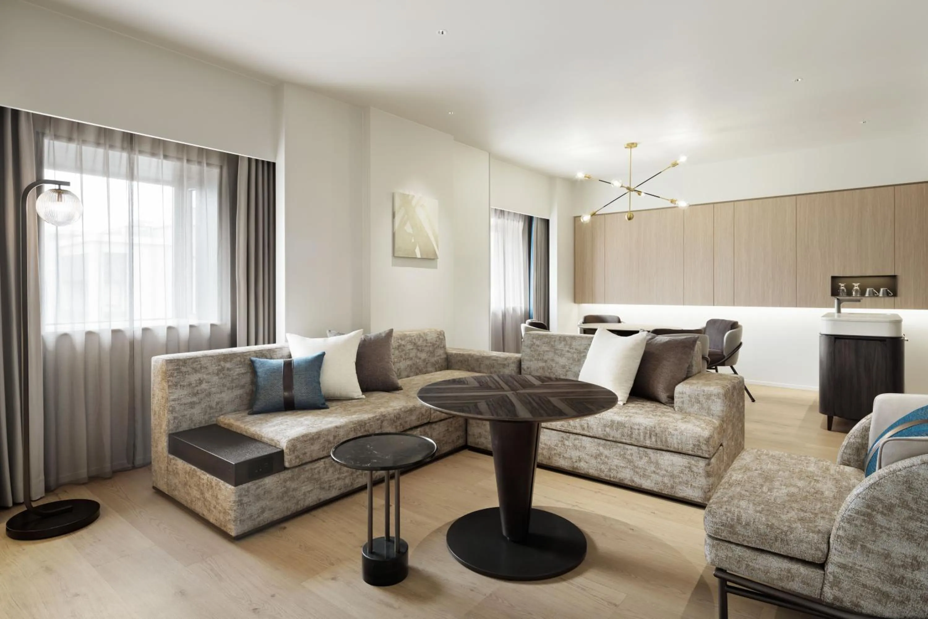 Courtyard by Marriott Tokyo Ginza Hotel