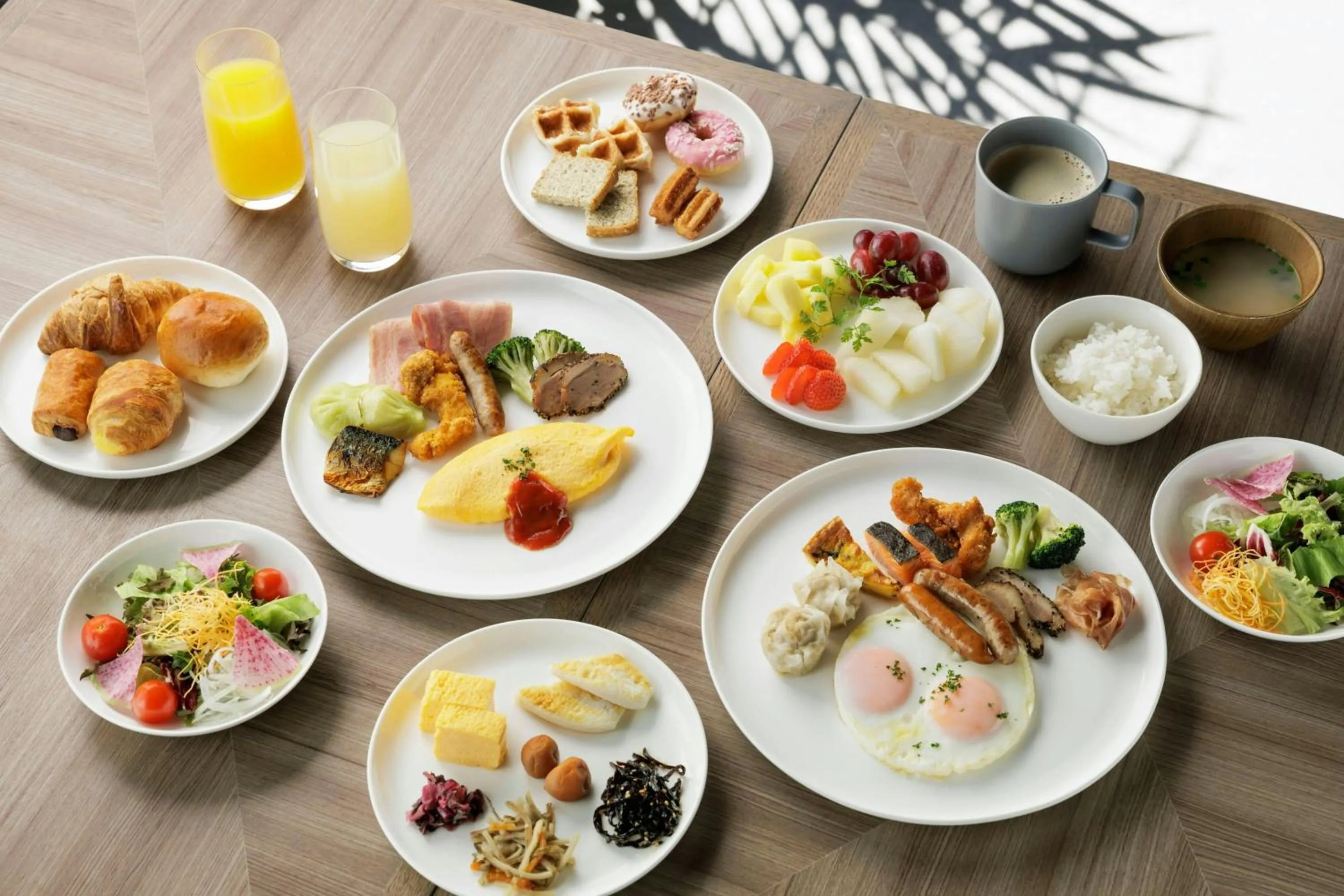 Breakfast in Courtyard by Marriott Tokyo Ginza Hotel