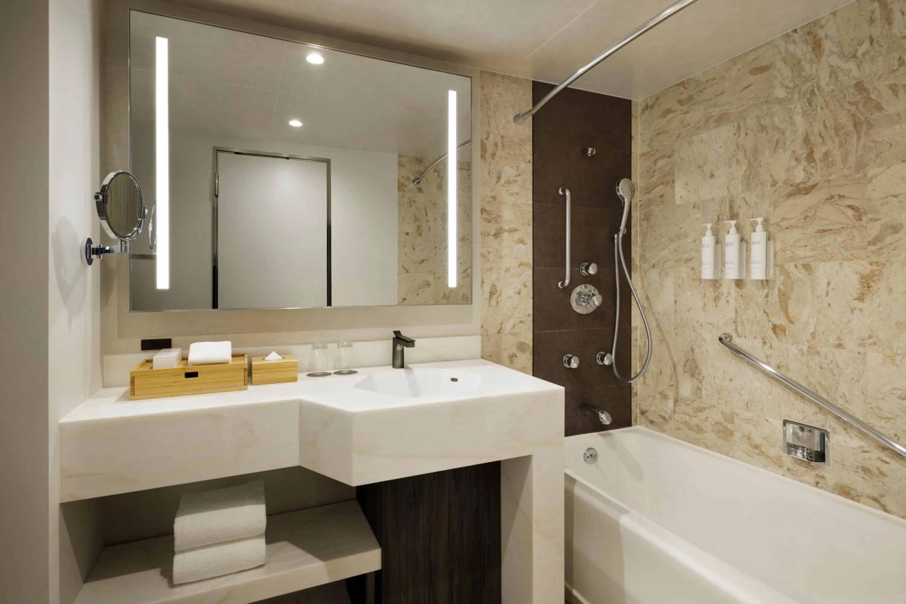 Courtyard by Marriott Tokyo Ginza Hotel