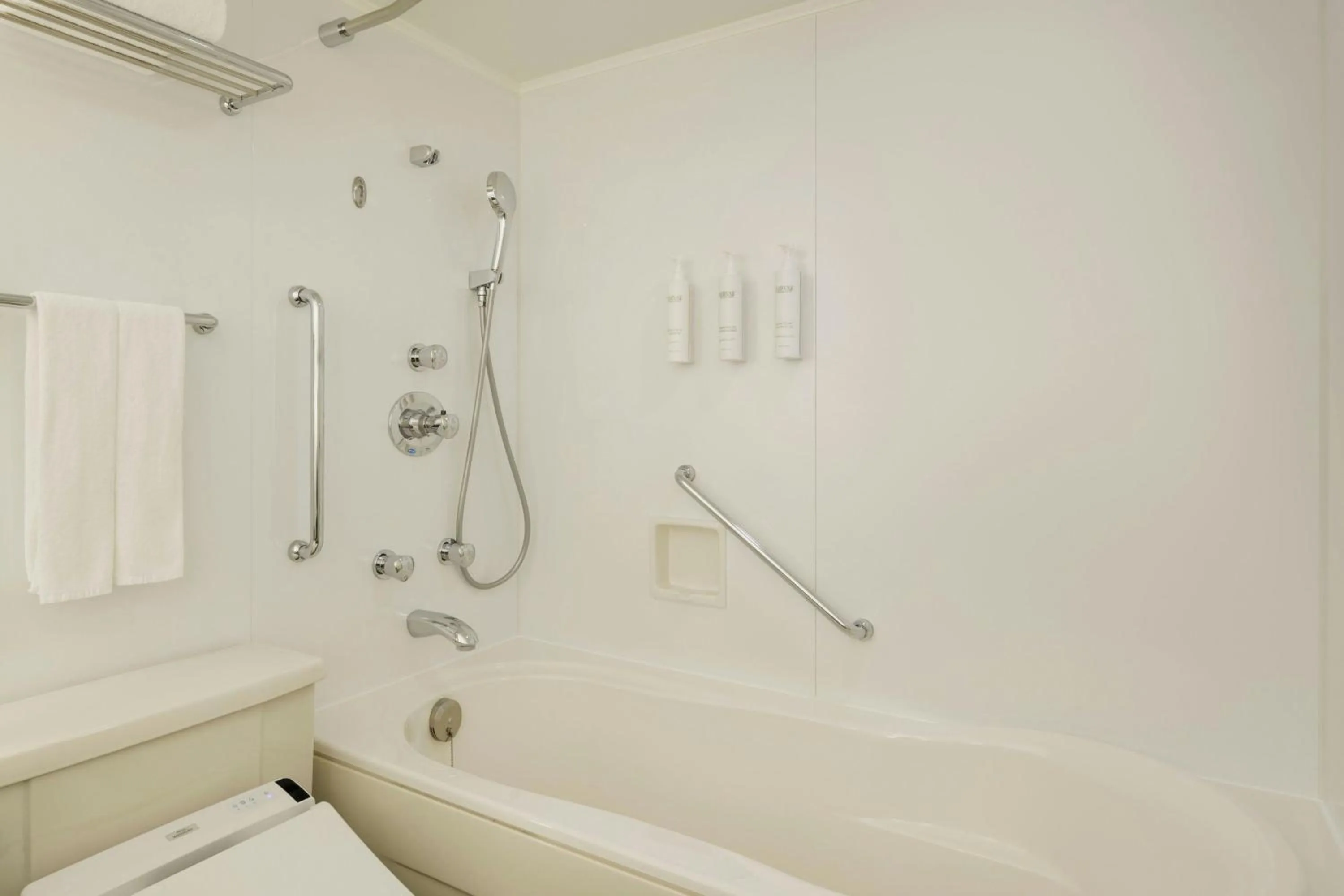 Bathroom in Courtyard by Marriott Tokyo Ginza Hotel