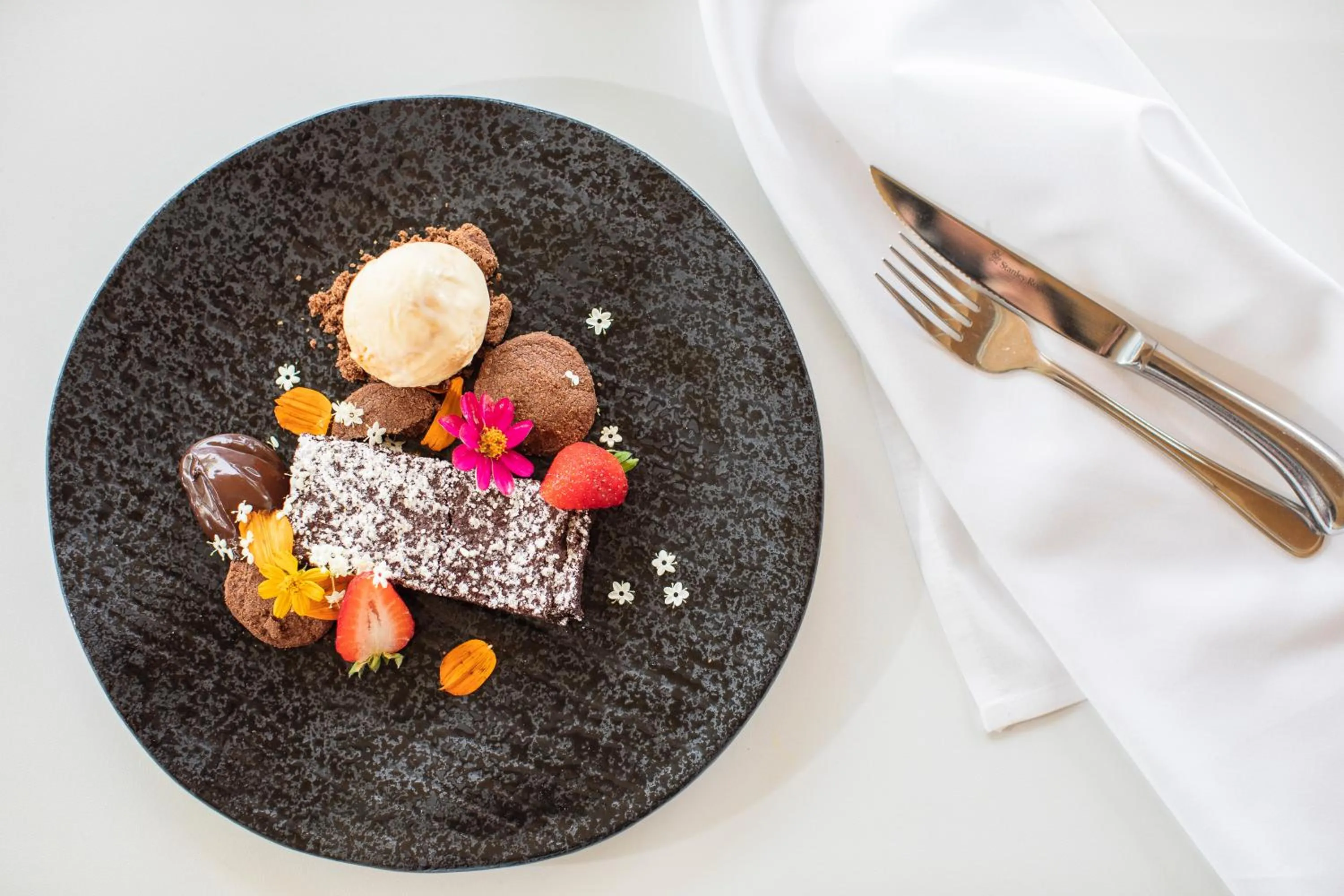 Restaurant/places to eat in Club Wyndham Airlie Beach