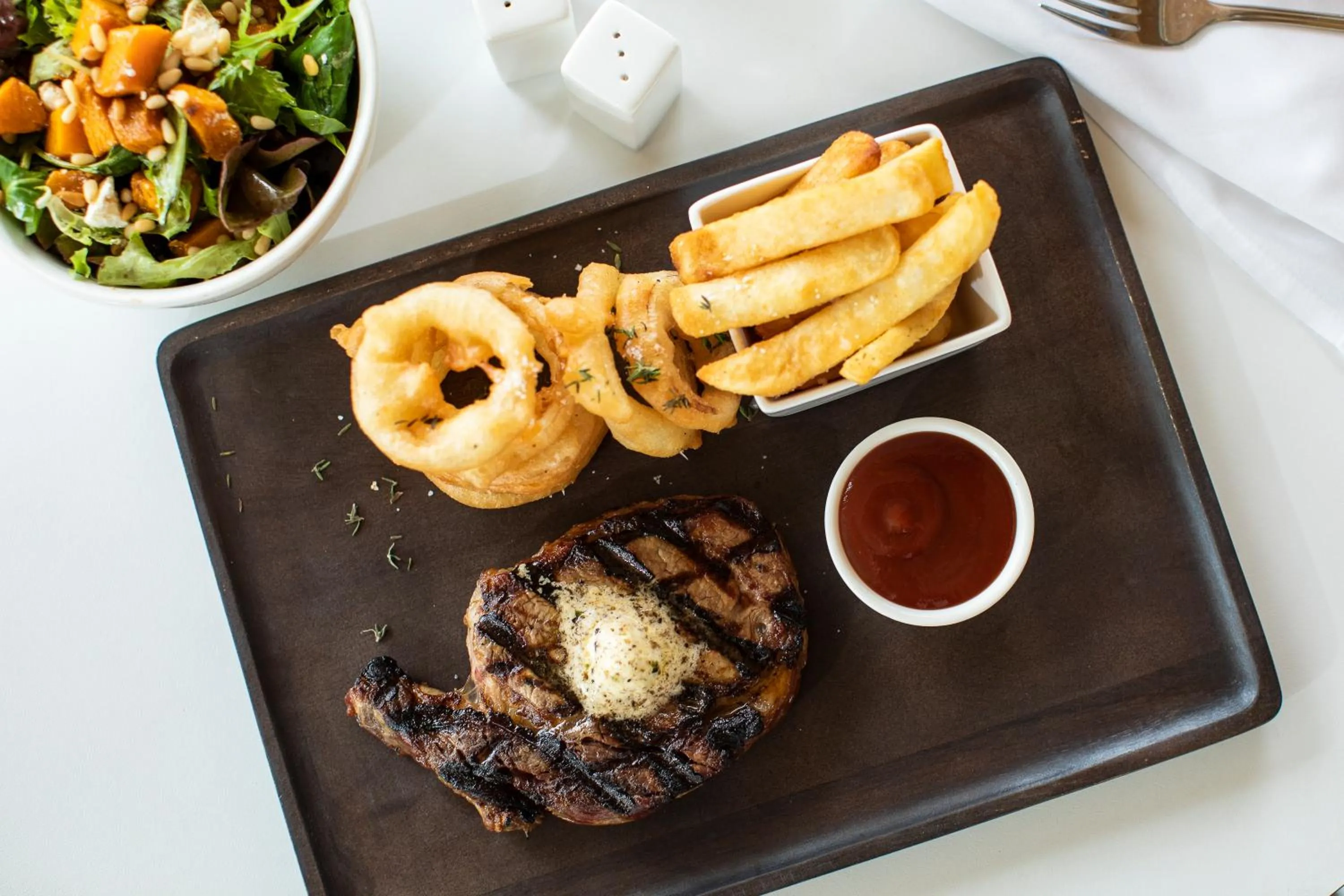 Restaurant/places to eat in Club Wyndham Airlie Beach