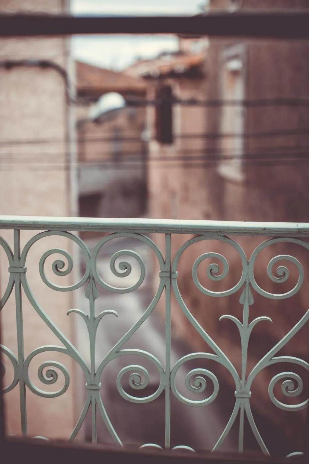 Property building in O'palmier Caché