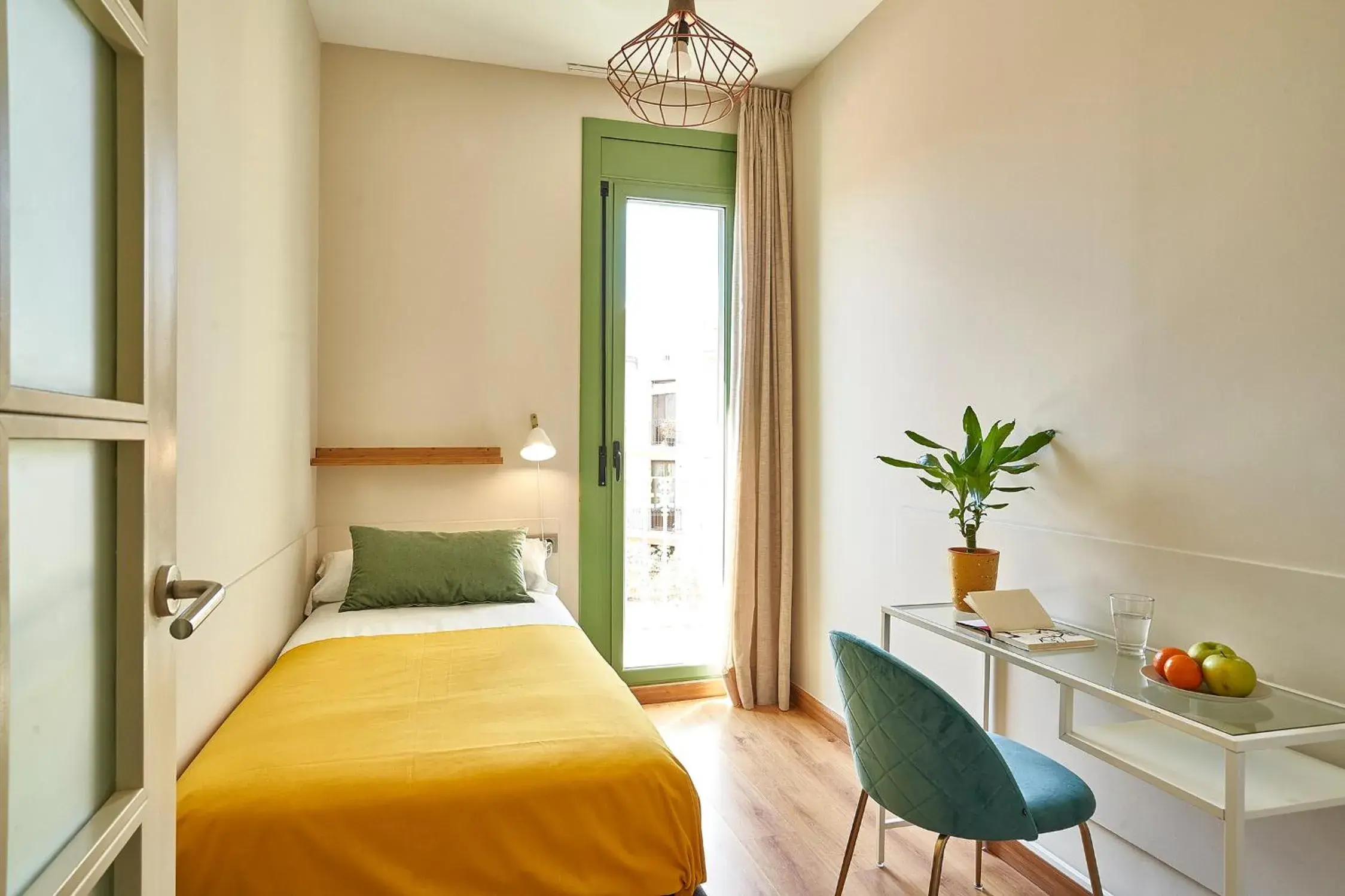 Bedroom, Bed in Barcelona Sants Station Apartments Bedroom, Bed in Barcelona Sants Station Apartments