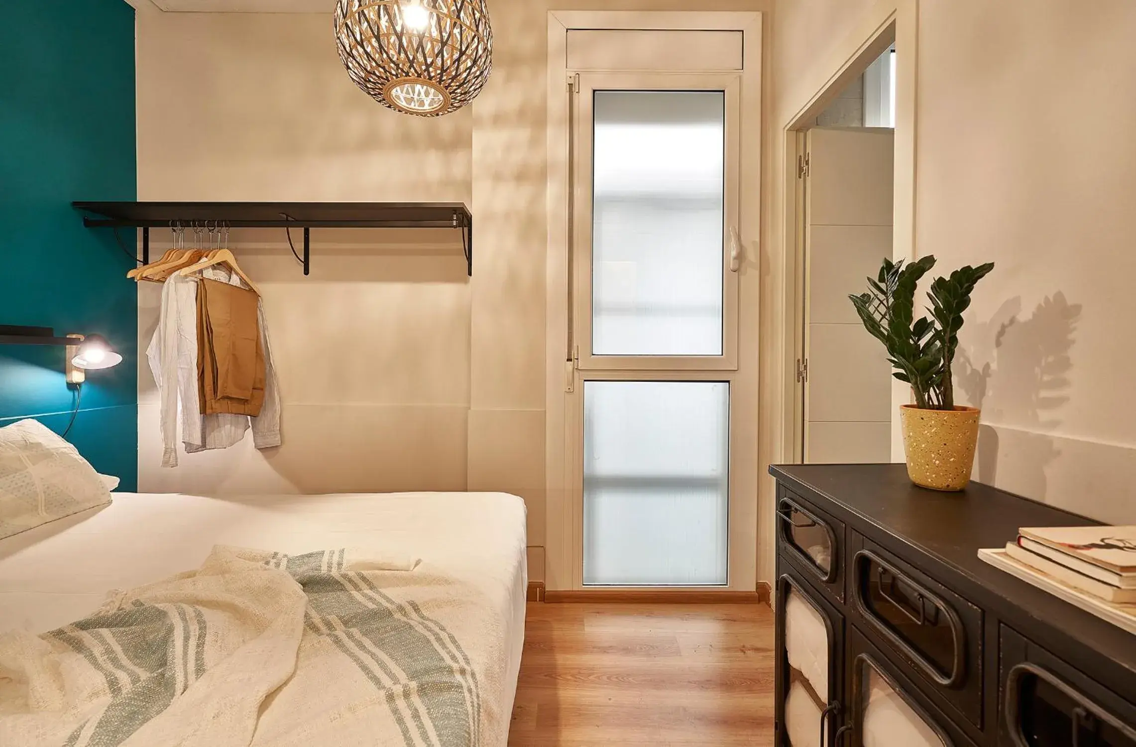 Photo of the whole room, Bed in Barcelona Sants Station Apartments Photo of the whole room, Bed in Barcelona Sants Station Apartments