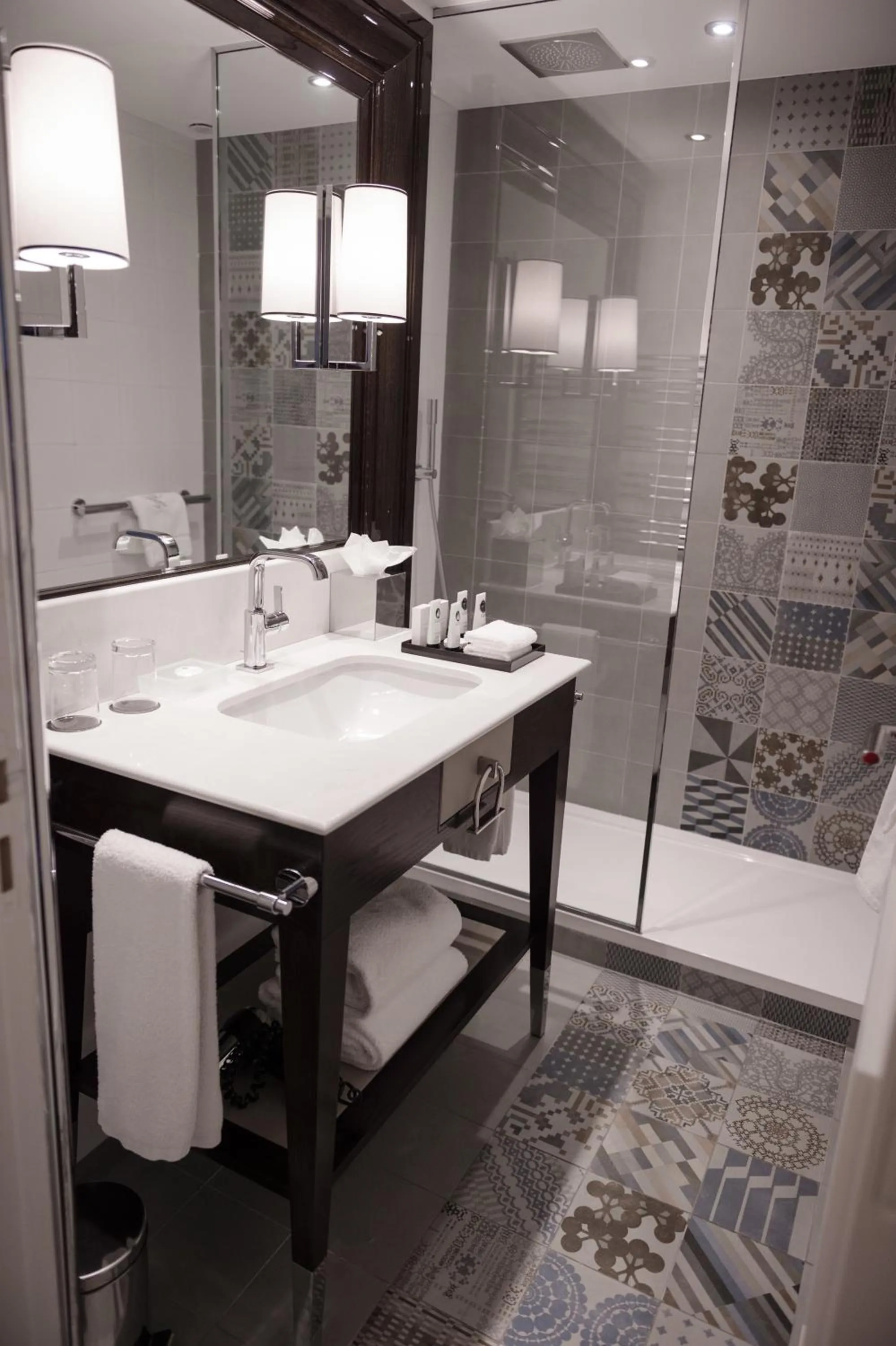 Bathroom in Park Hotel Grenoble - MGallery Collection