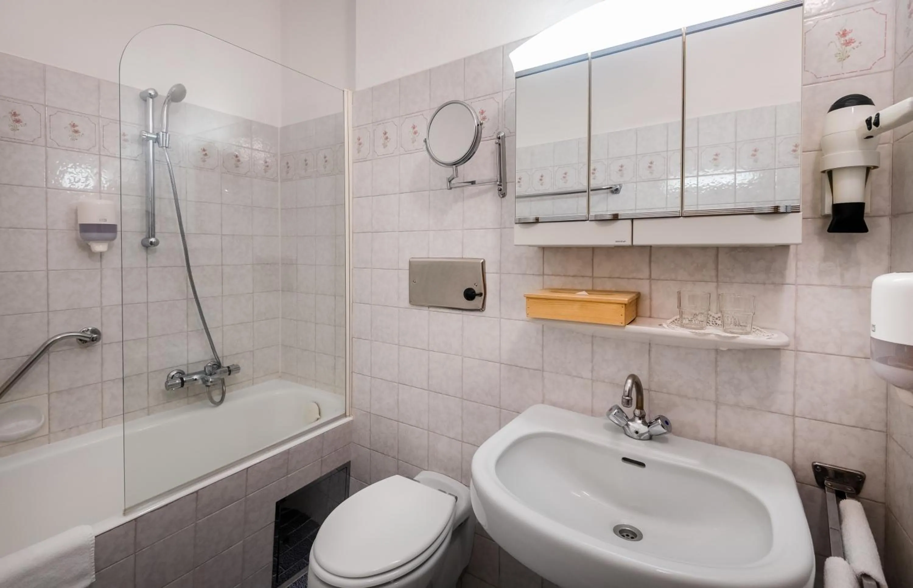 Bathroom in Landhotel Post