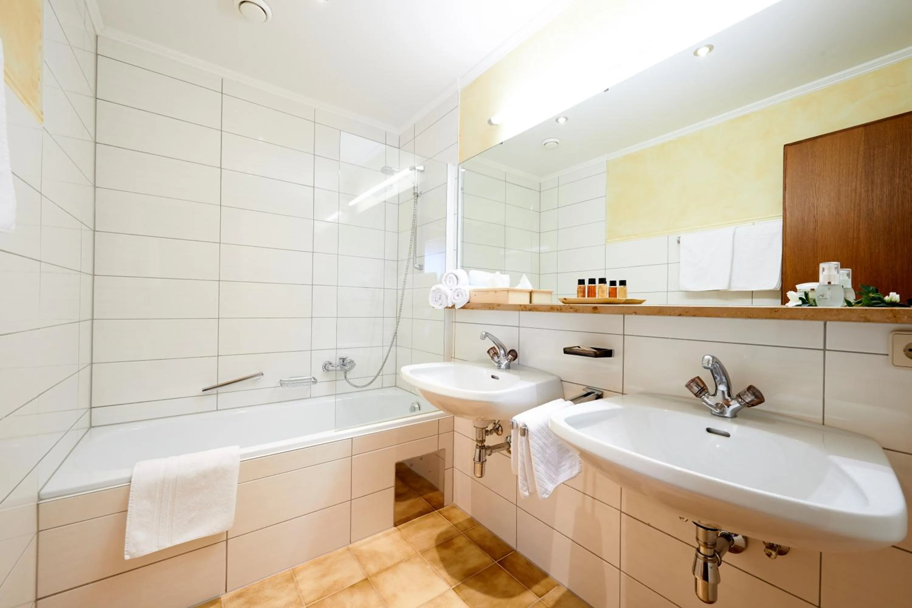Bathroom in Landhotel Post