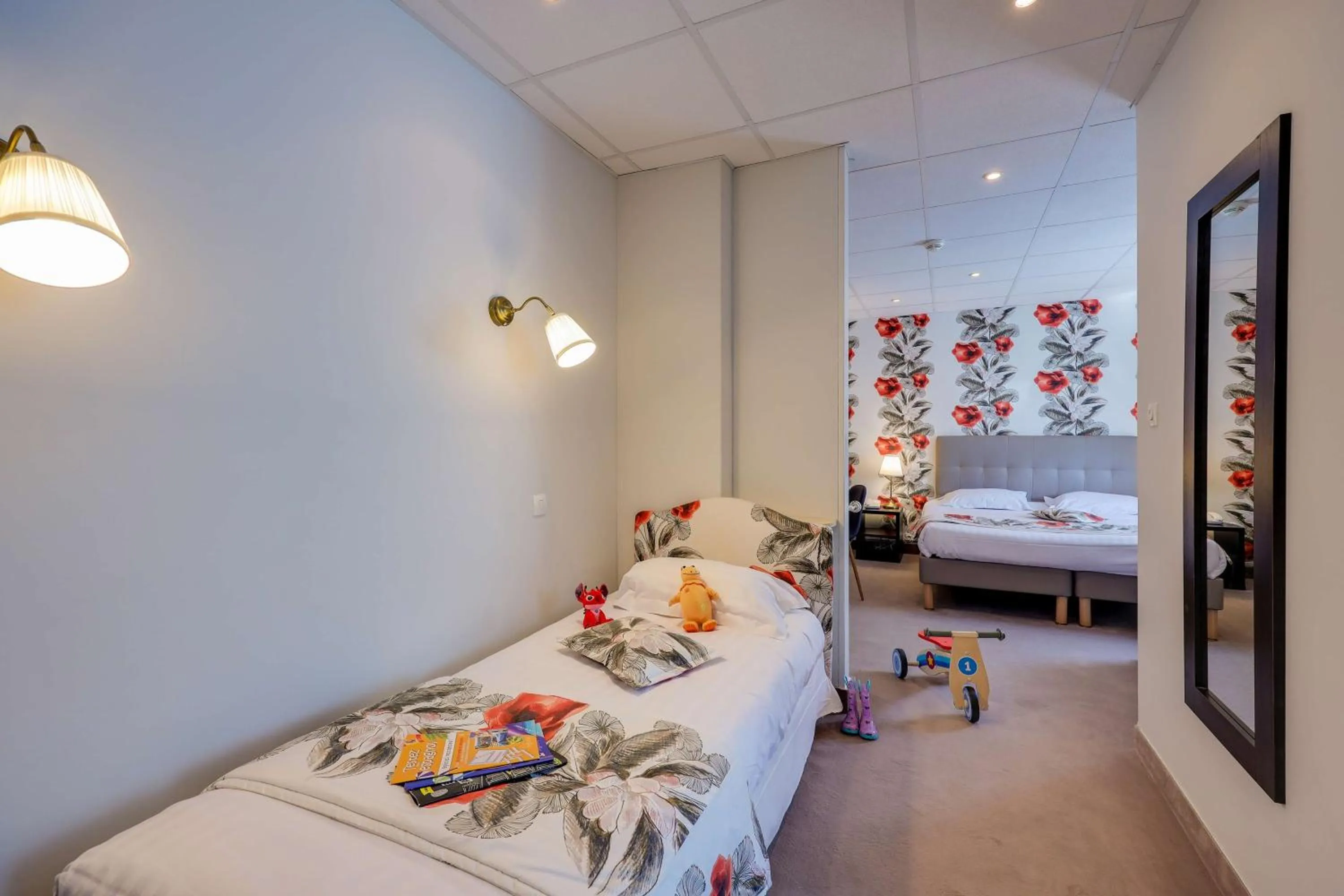 Bedroom, Bed in BRIT HOTEL & SPA Le Roc au Chien