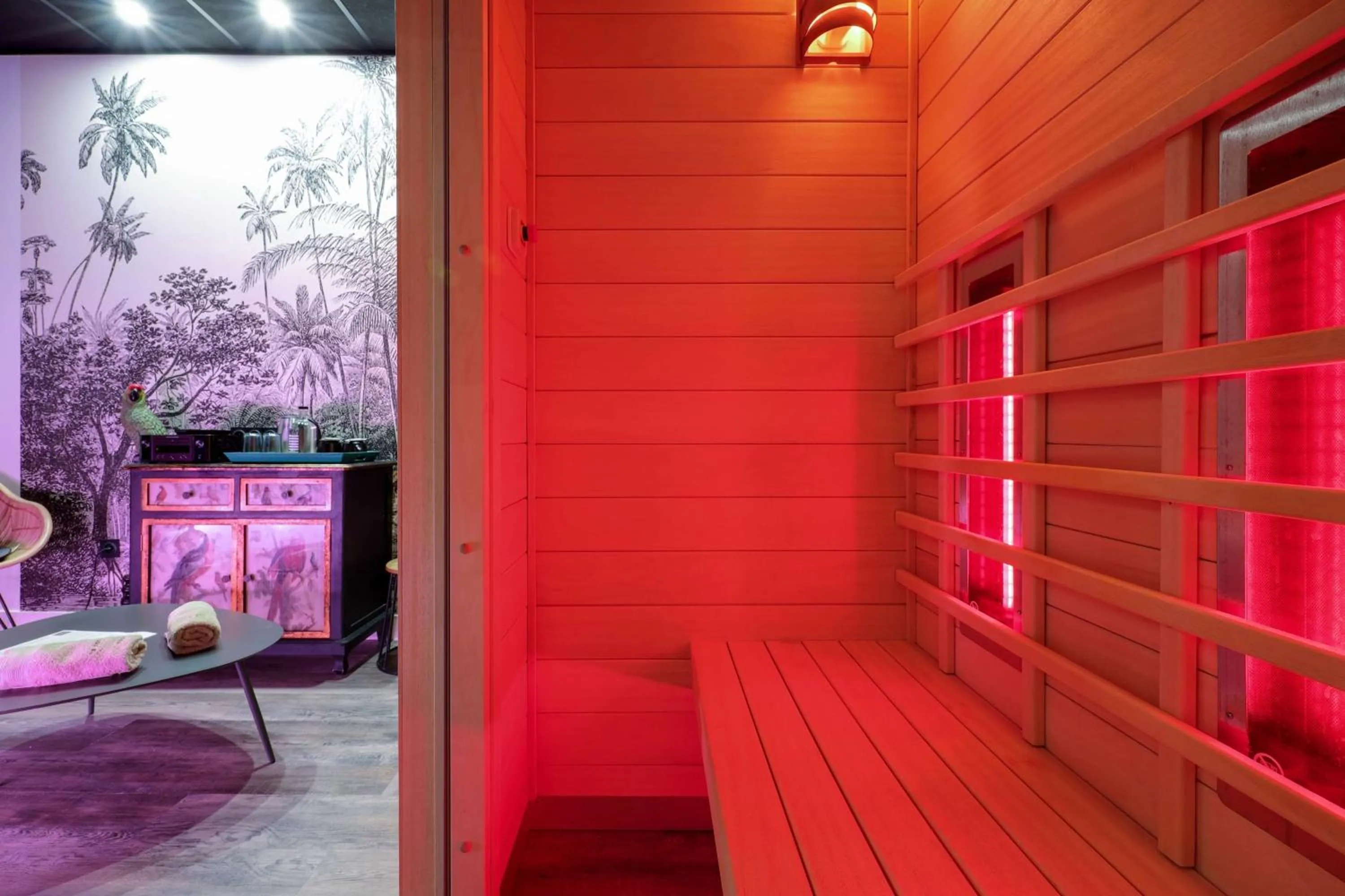 Spa and wellness centre/facilities in BRIT HOTEL & SPA Le Roc au Chien