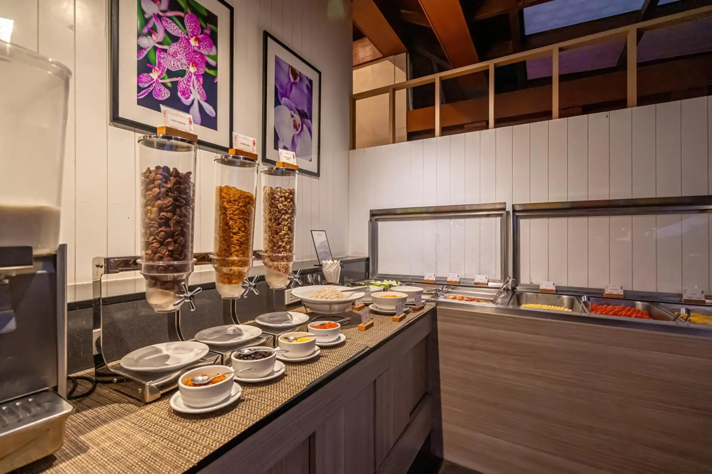 Restaurant/places to eat in Orchidacea Resort - Kata Beach Restaurant/places to eat in Orchidacea Resort - Kata Beach