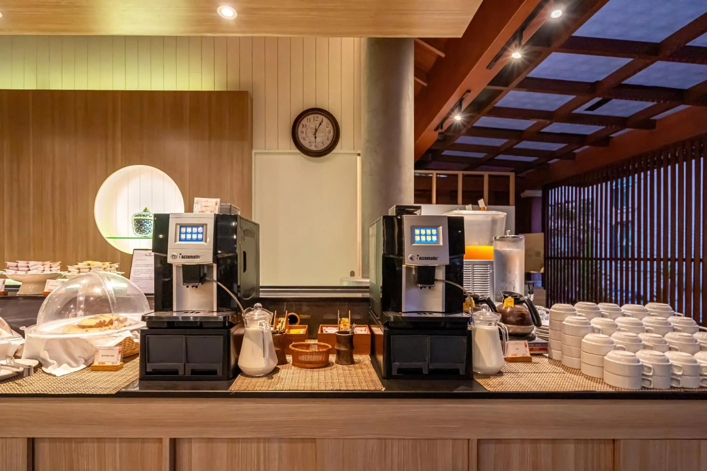 Restaurant/places to eat in Orchidacea Resort - Kata Beach